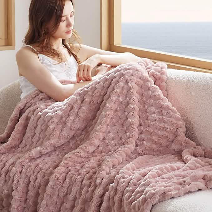 GentleSoft® Textured Bubble Flannel Fleece Blanket