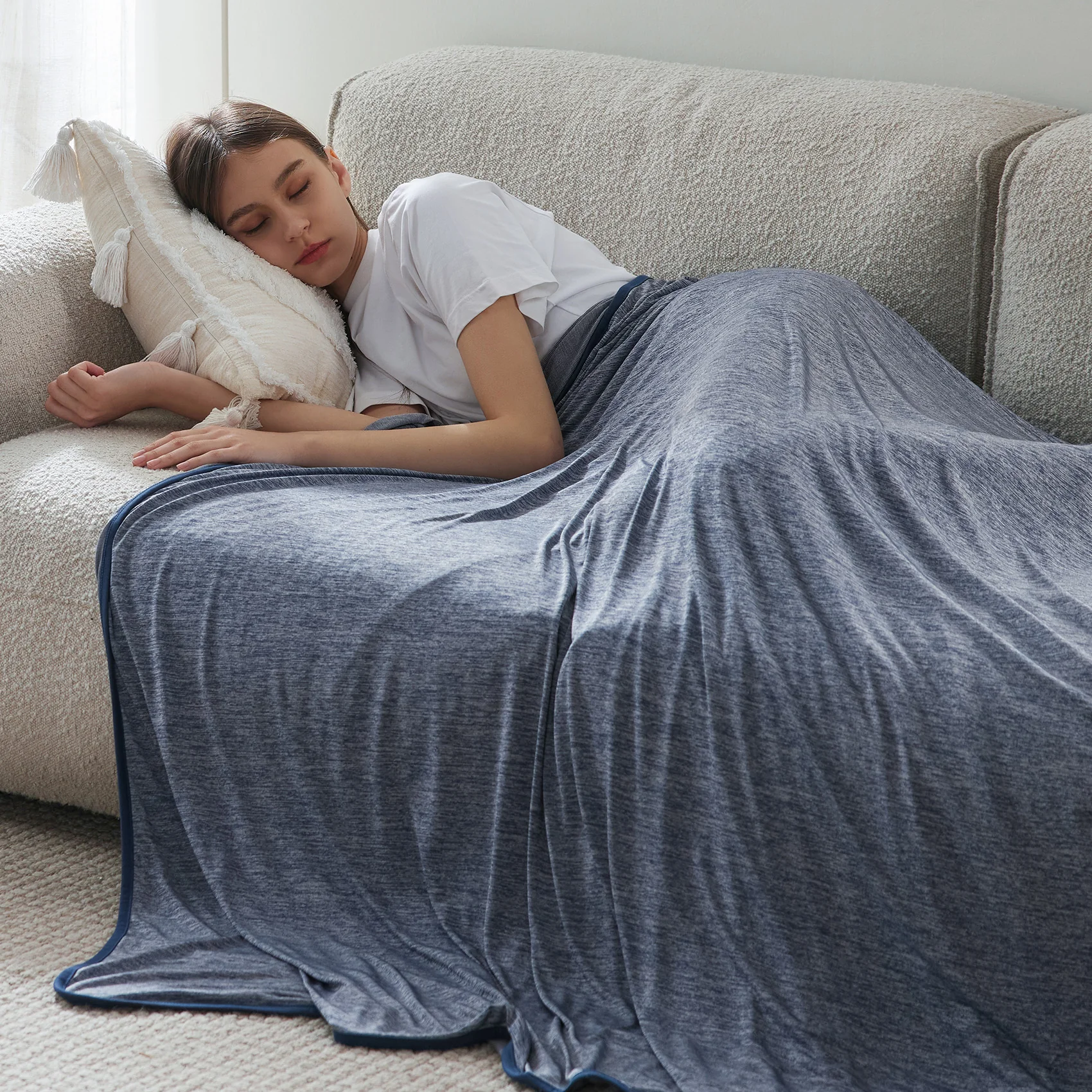 GentleSoft® Reversible Cooling Blanket