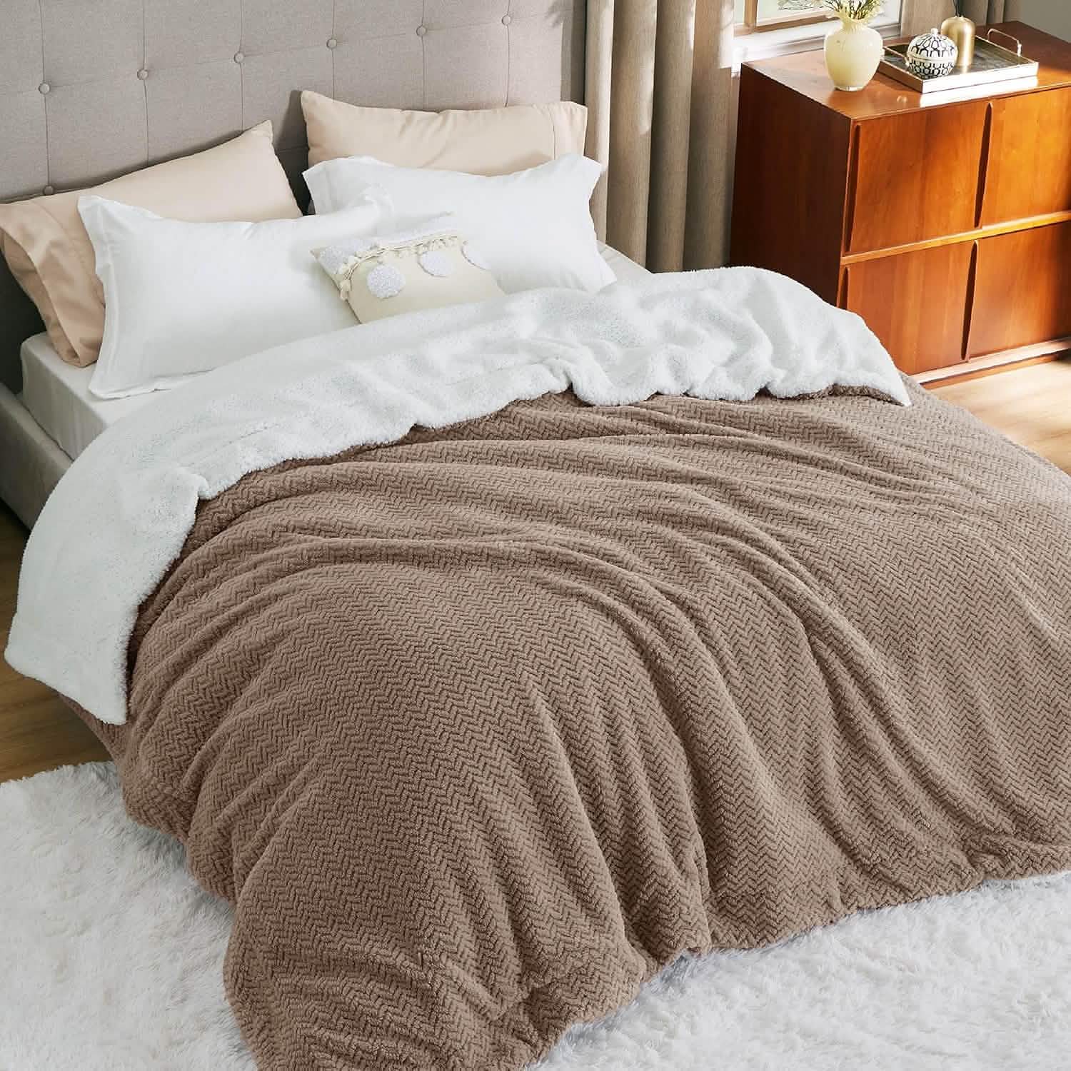 GentleSoft® Chevron Sherpa Fleece Blanket