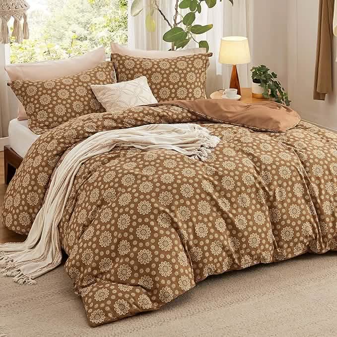 GentleSoft® Reversible Floral Duvet Cover Set Blown