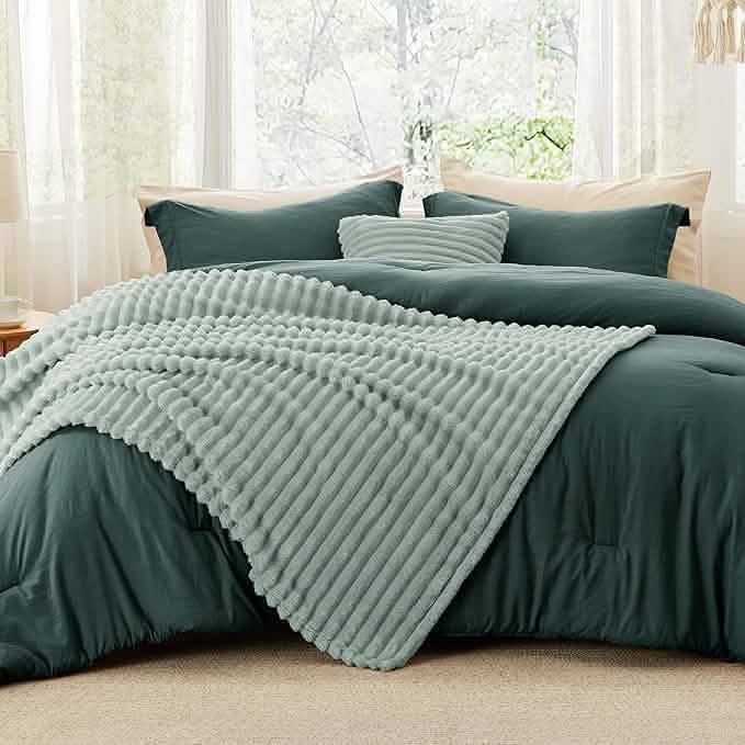 GentleSoft® Checkered Comforter Set Striped