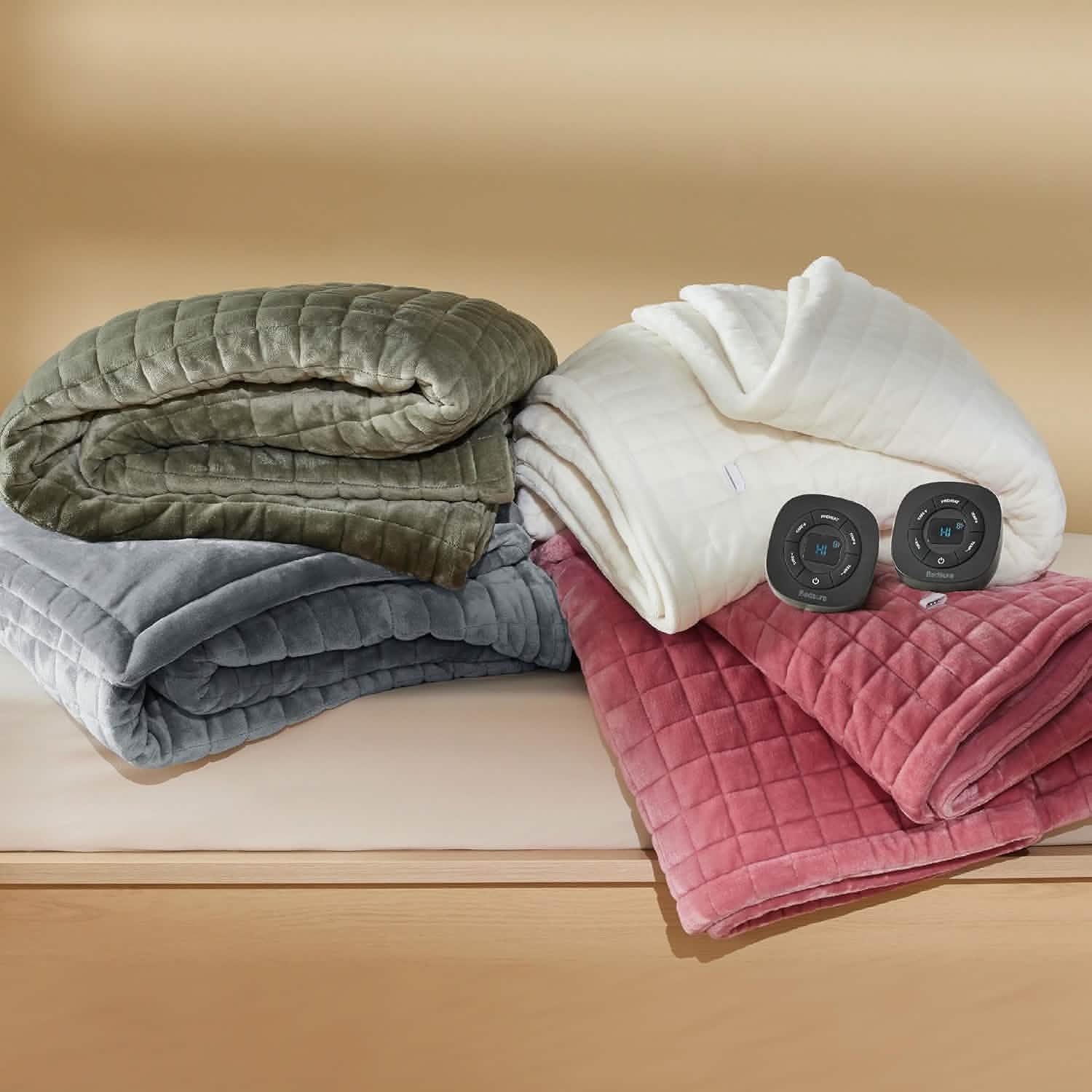 GentleSoft® Quilted Sherpa Fleece Heated Blanket Grid