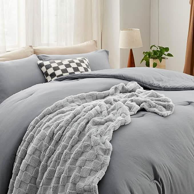 GentleSoft® Checkered Comforter Set