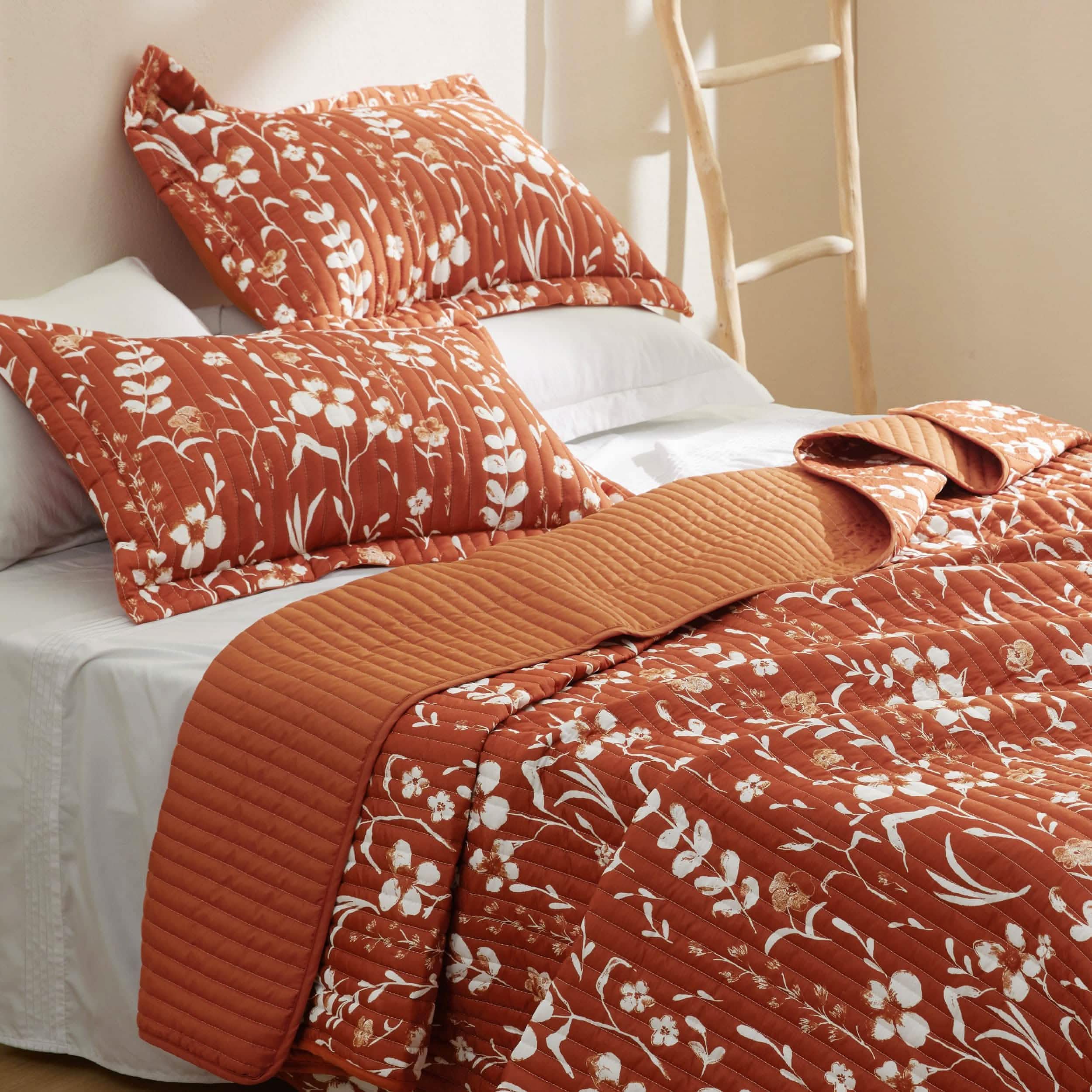 GentleSoft® Botanical Quilt Set