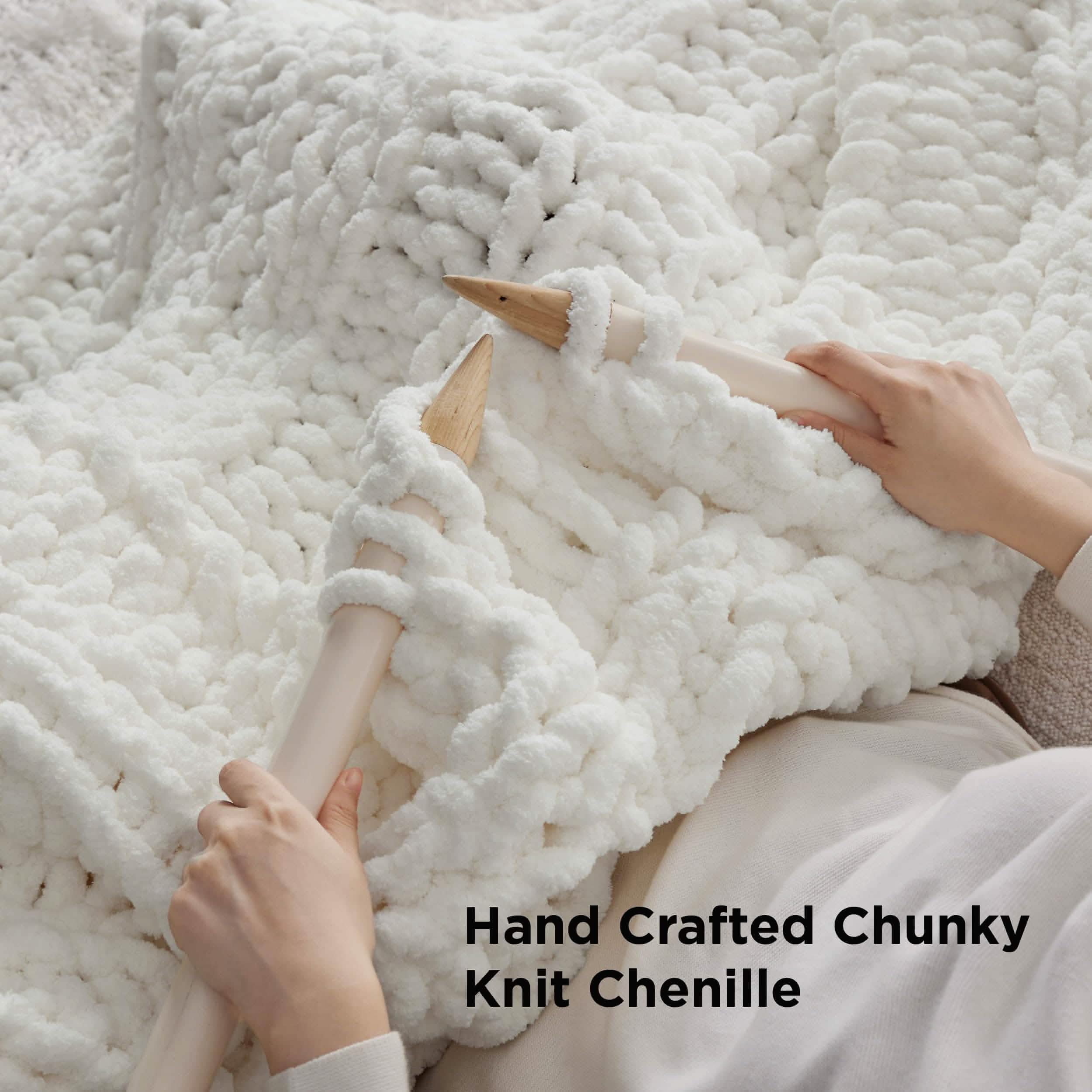 GentleSoft® Chunky Knit Chenille Blanket