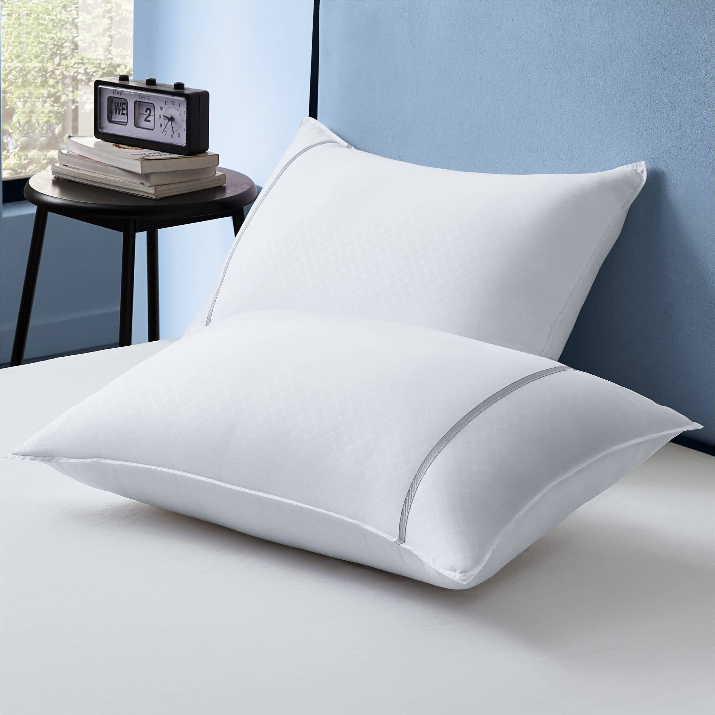 GentleSoft® Diamond Pattern Pillows 2pk