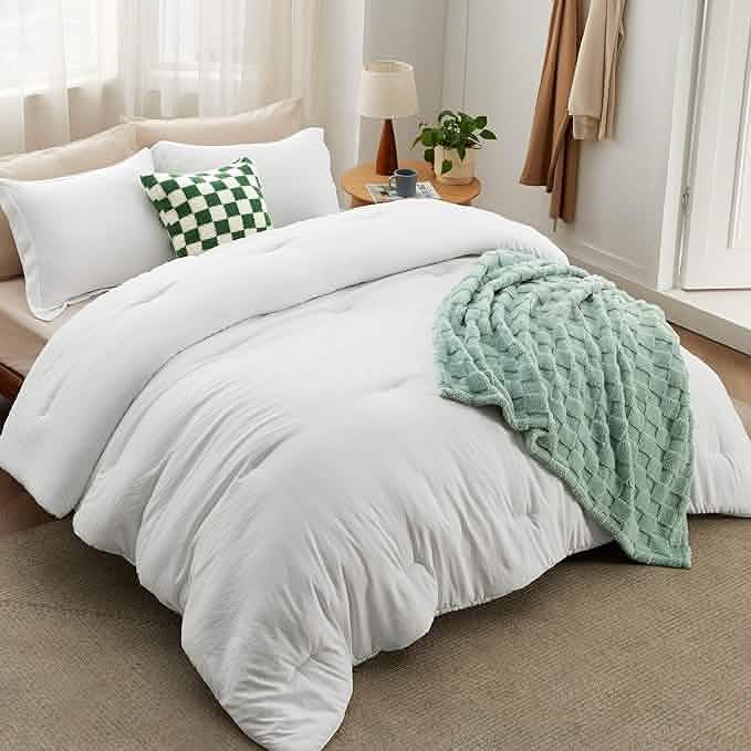 GentleSoft® Checkered Comforter Set