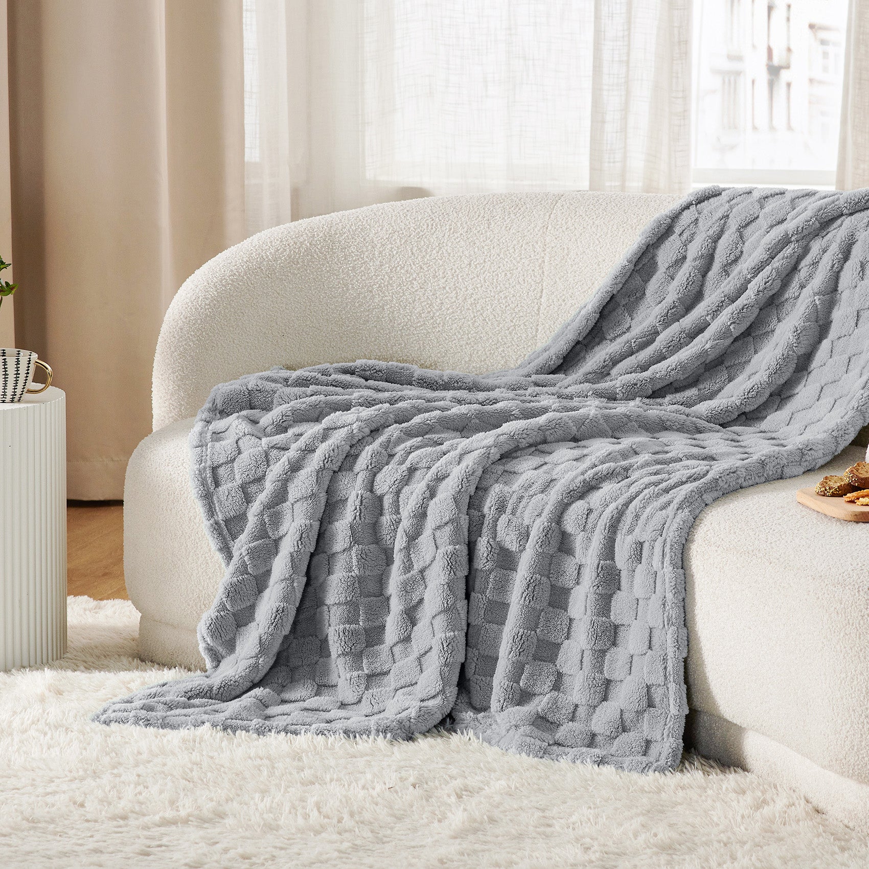 GentleSoft® Jacquard Shaggy Sherpa Blanket