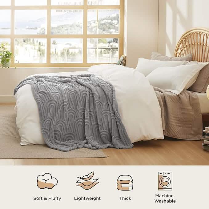GentleSoft® Arch Shaggy Sherpa Fleece Blanket