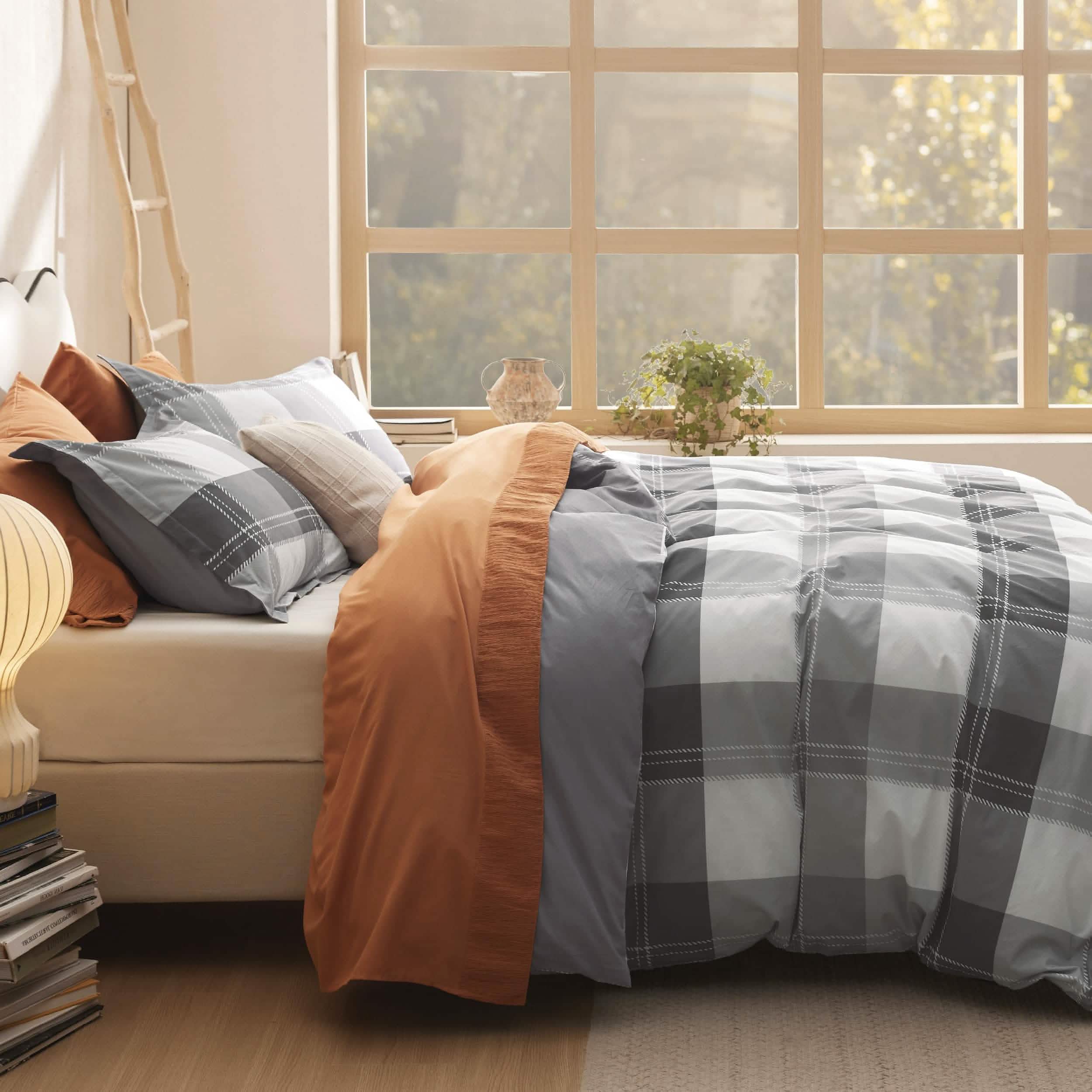 GentleSoft® 100% Cotton Reversible Floral Duvet Cover Set