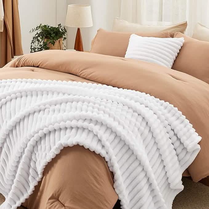 GentleSoft® Checkered Comforter Set Striped