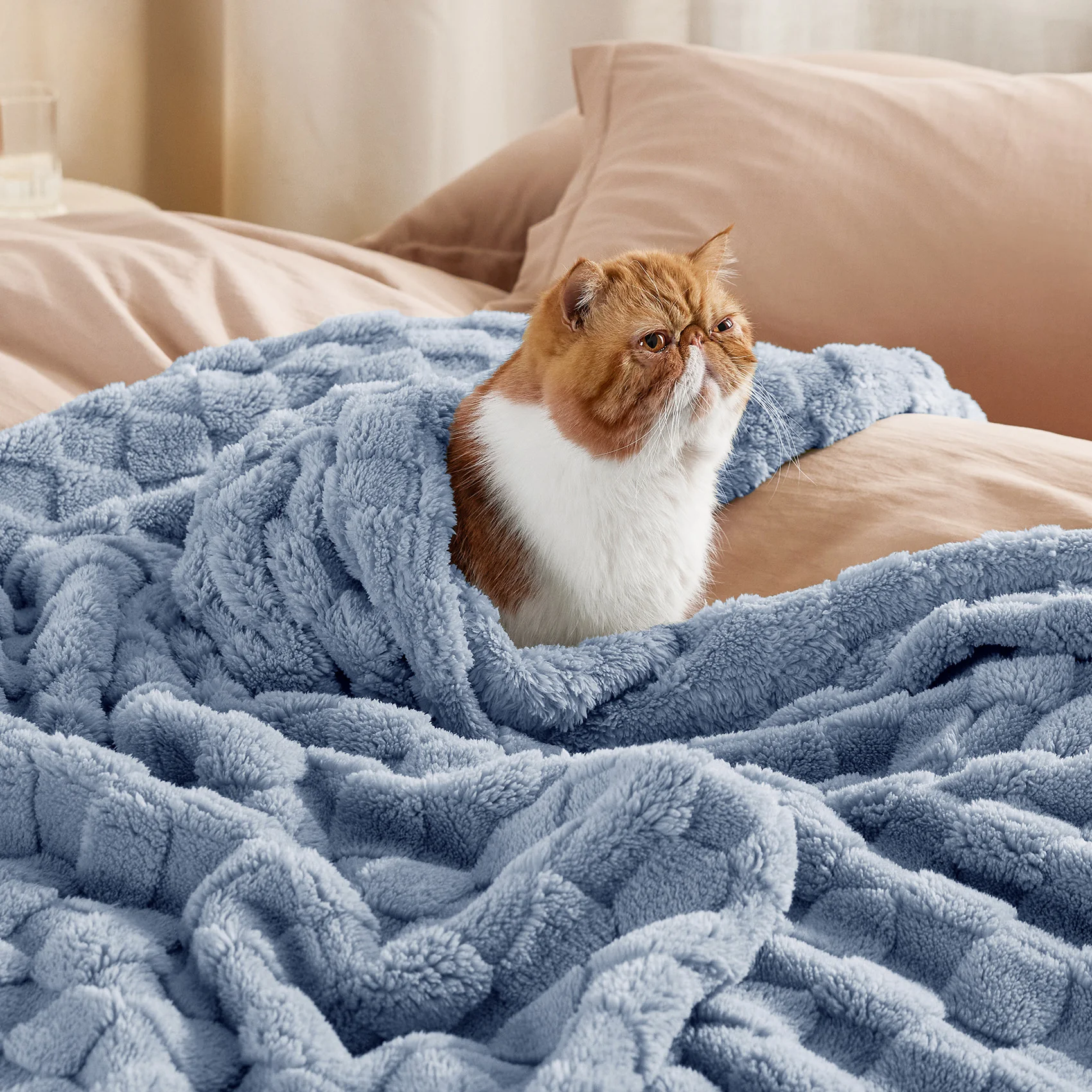 GentleSoft® Jacquard Shaggy Sherpa Blanket