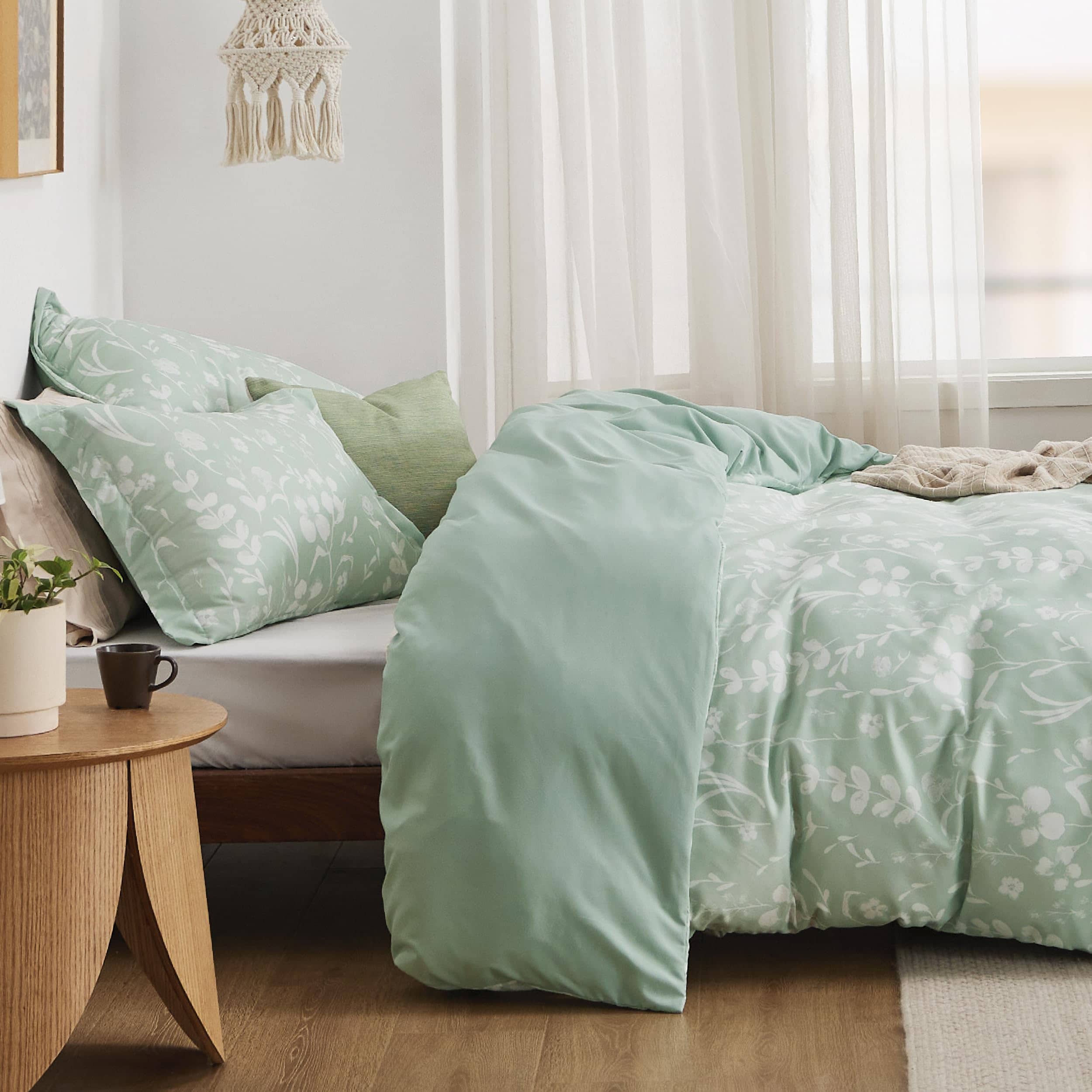 GentleSoft® Microfiber Duvet Cover Set Twin