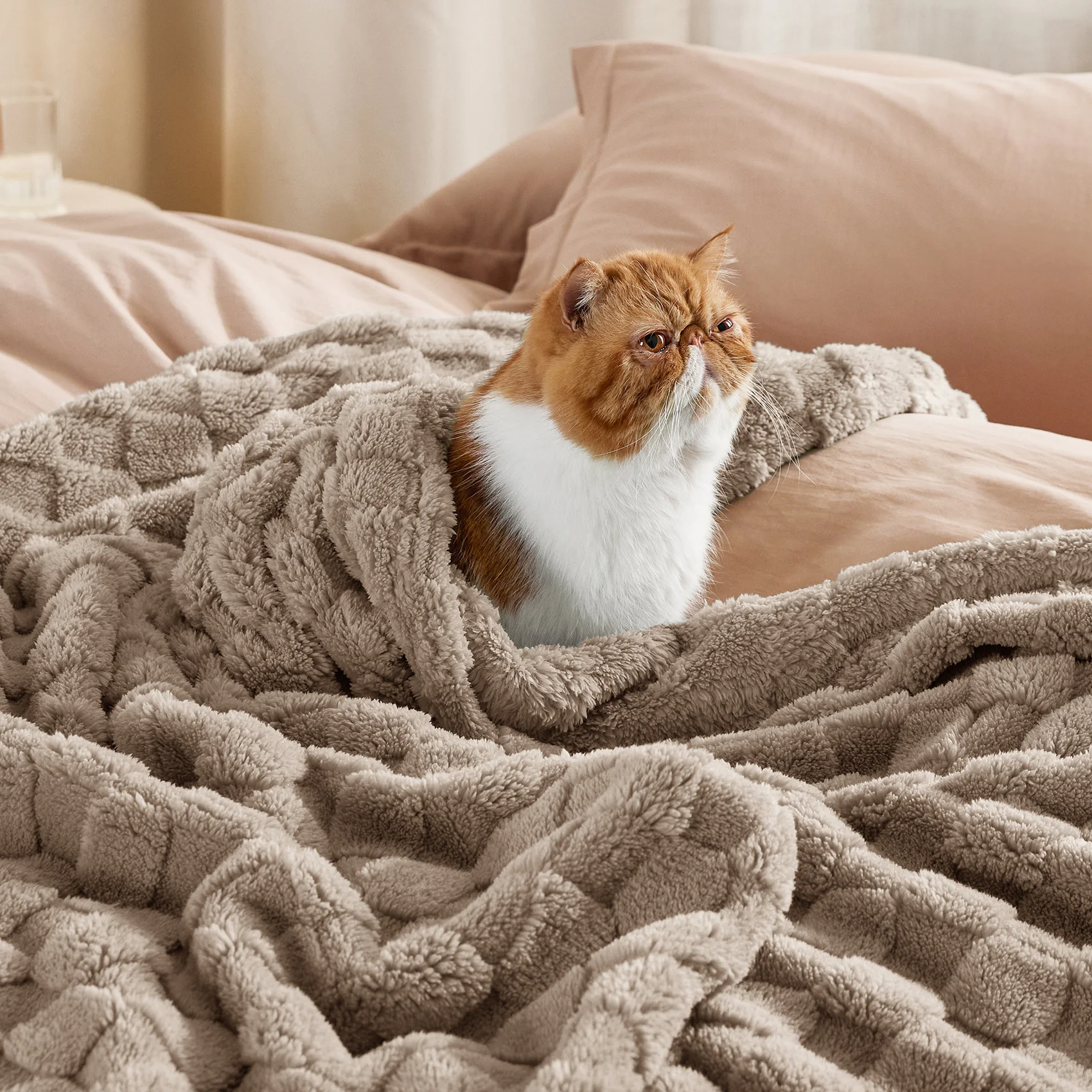 GentleSoft® Jacquard Shaggy Sherpa Blanket