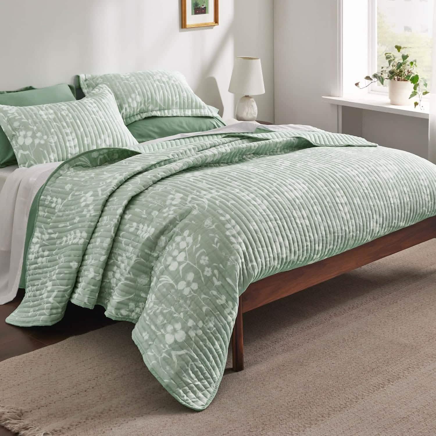 GentleSoft® Botanical Quilt Set
