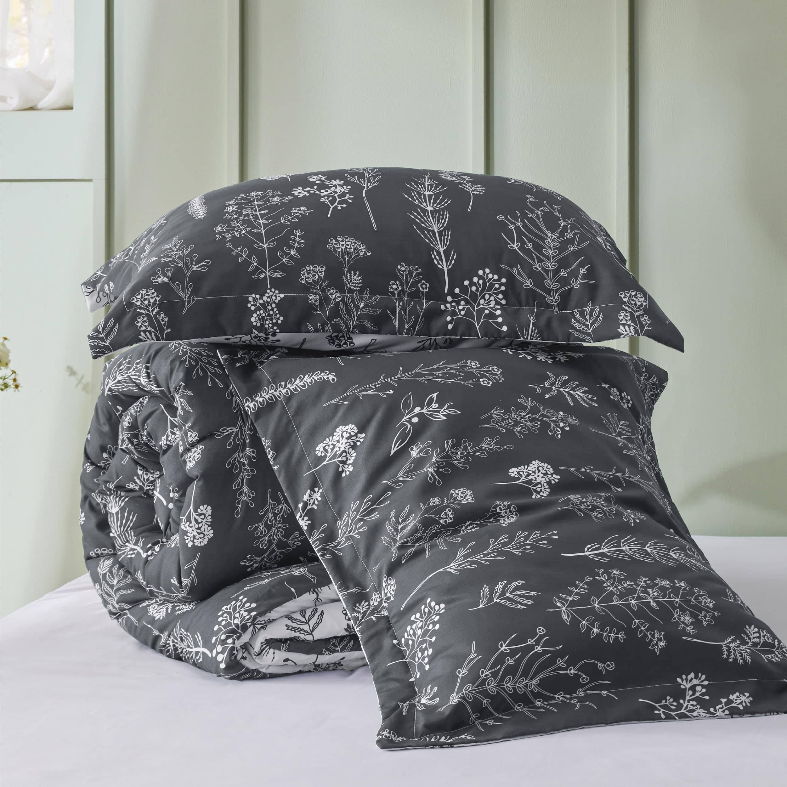 GentleSoft® Retro Botanical Comforter Set