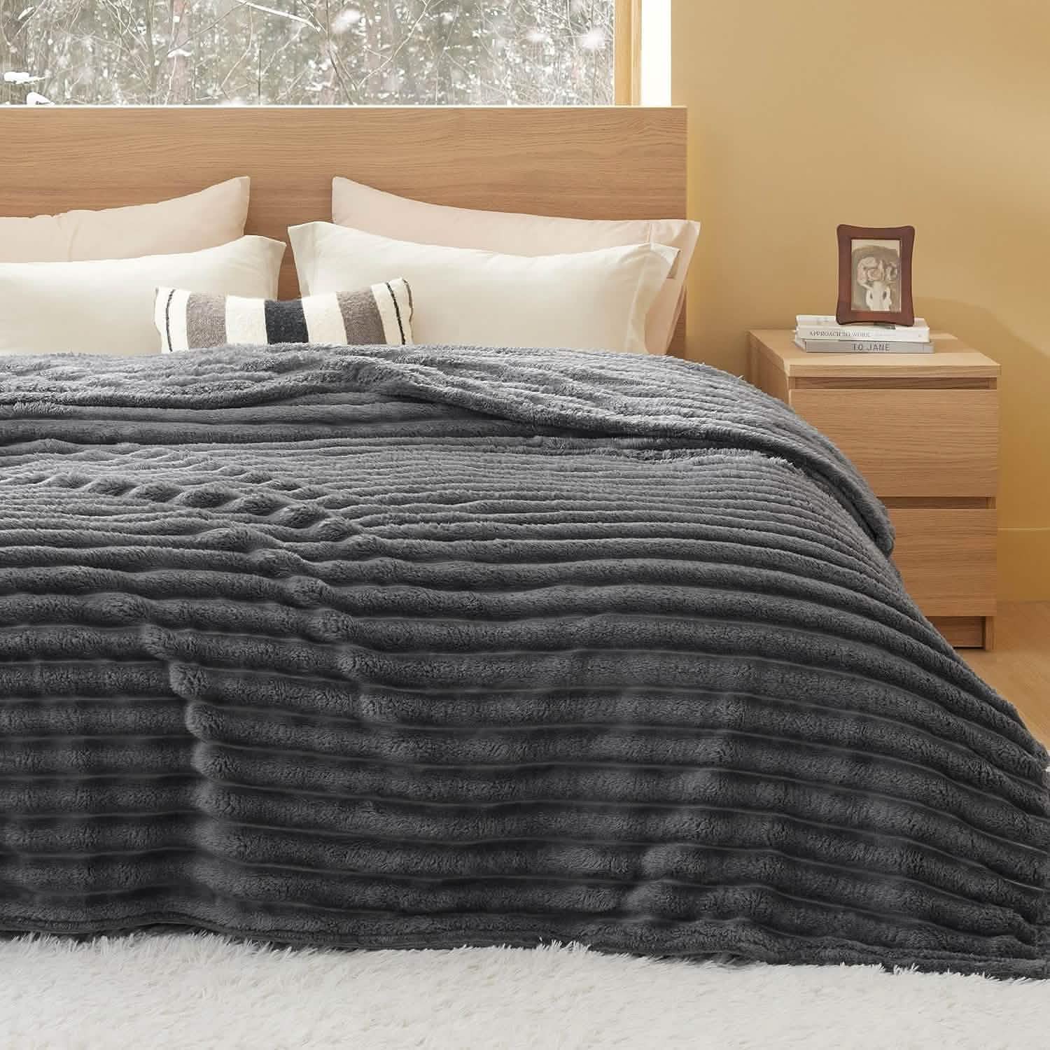 GentleSoft® Luxe Blanket