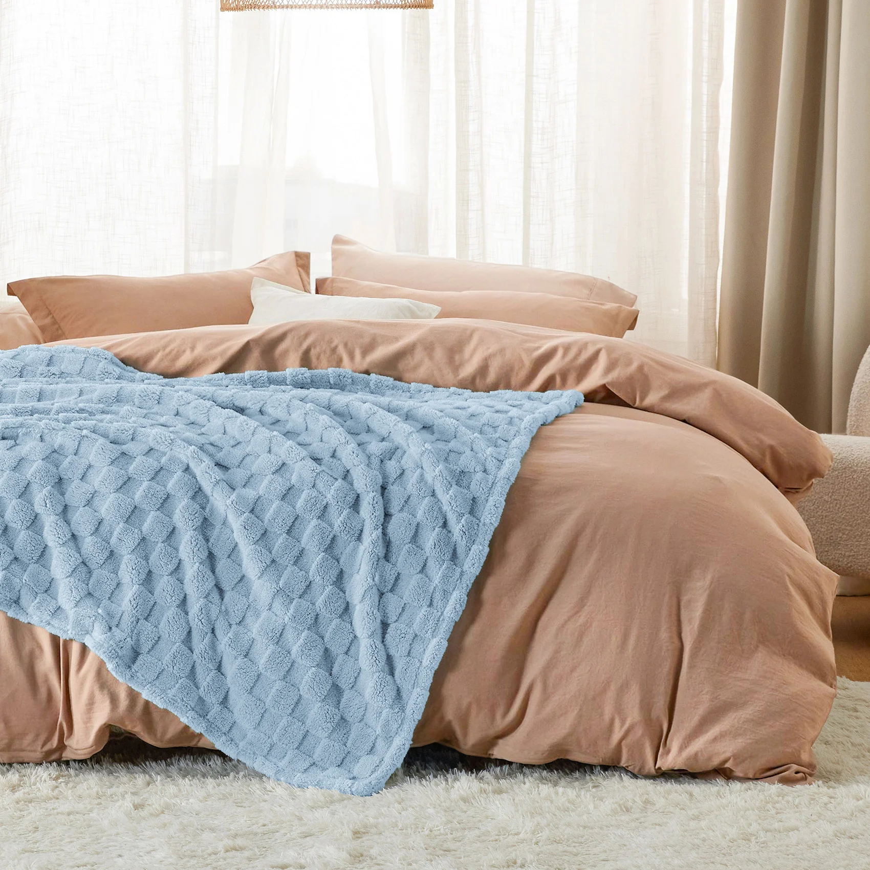 GentleSoft® Jacquard Shaggy Sherpa Blanket