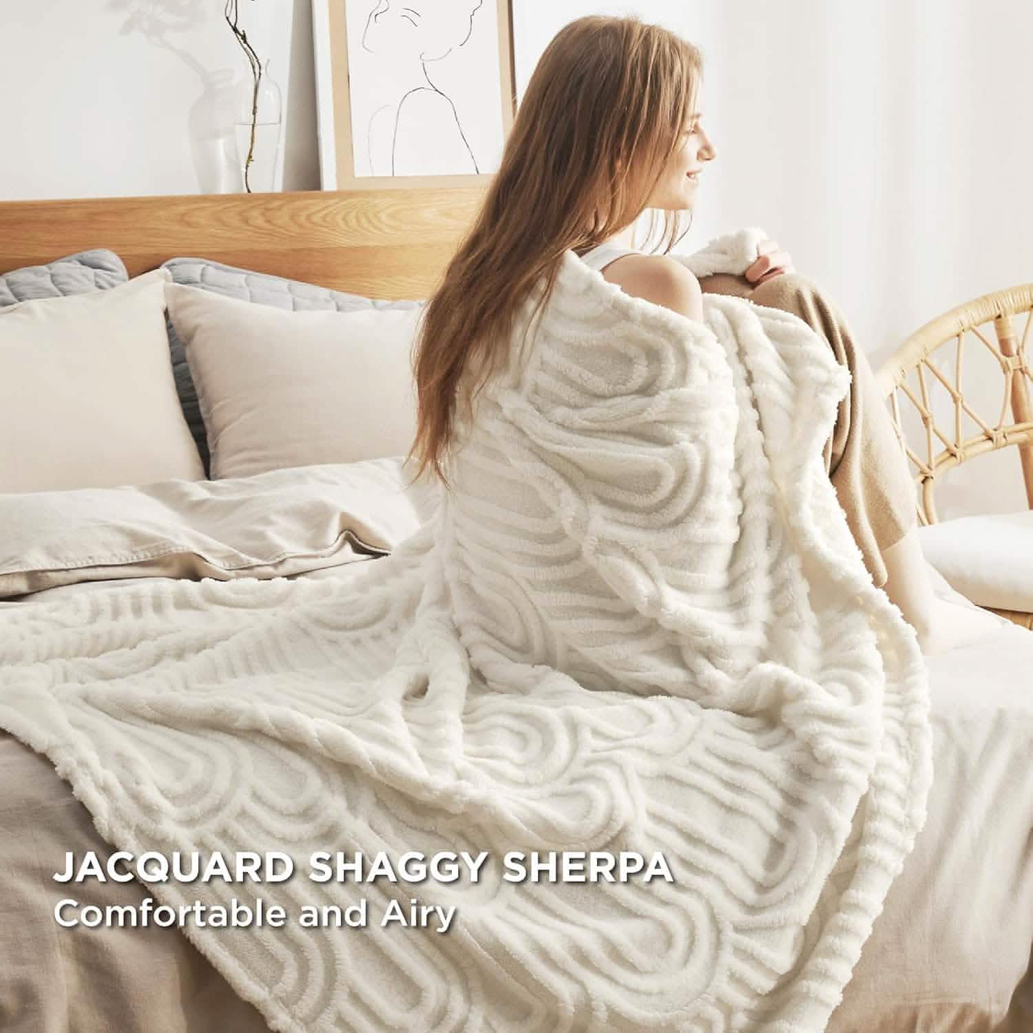 GentleSoft® Arch Shaggy Sherpa Fleece Blanket