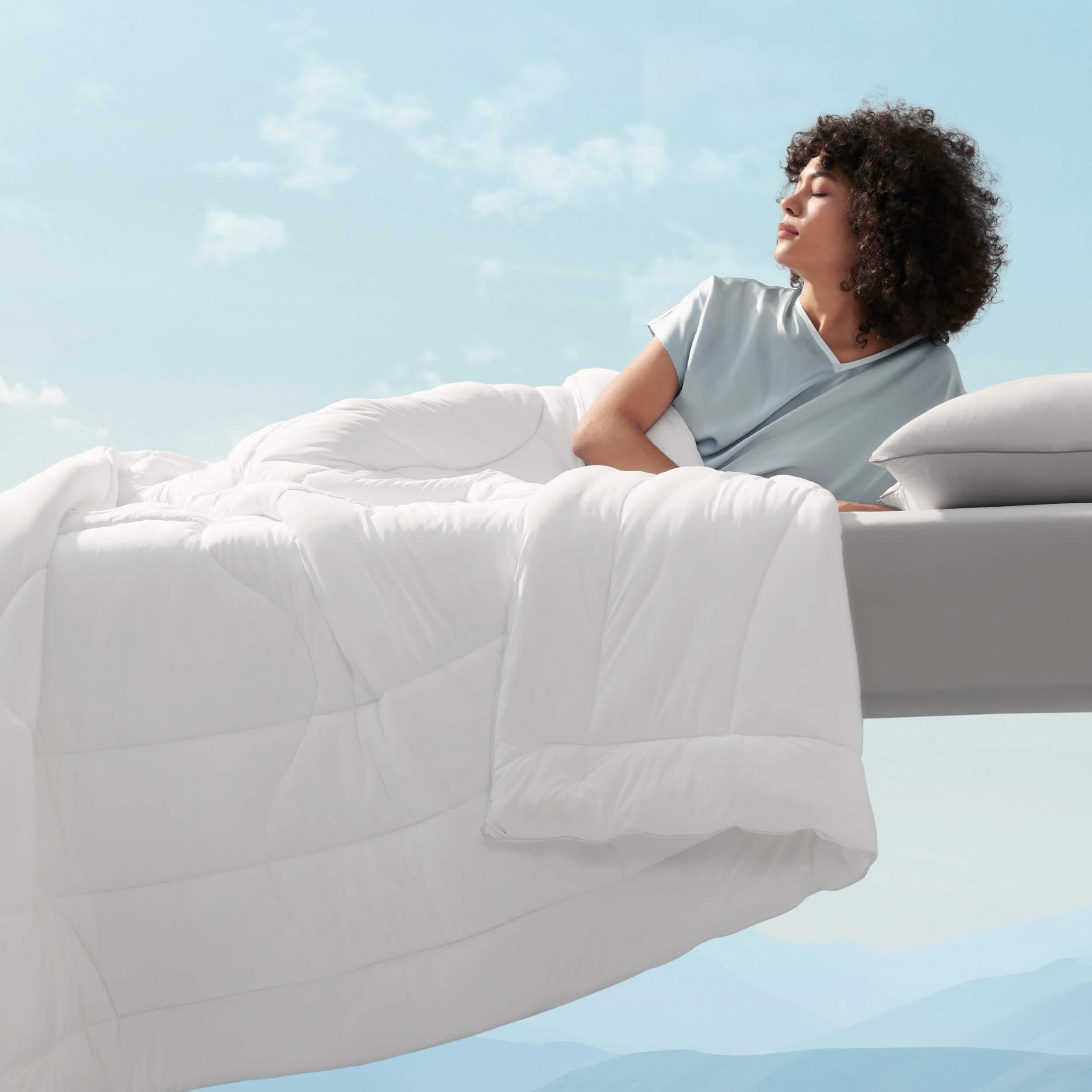 GentleSoft® Reversible Cooling Comforter