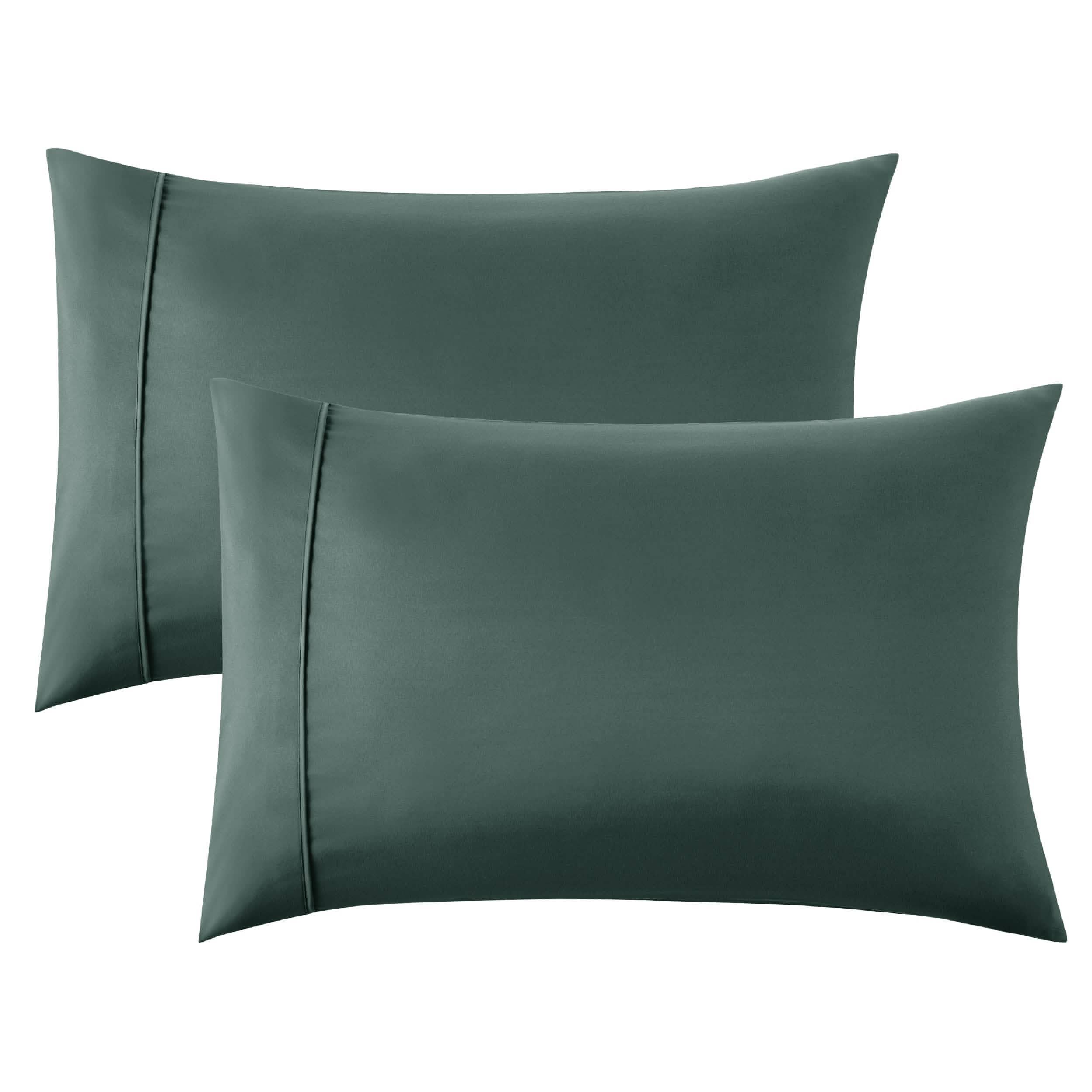 GentleSoft® Fade and Stain Resistant Microfiber Pillowcase