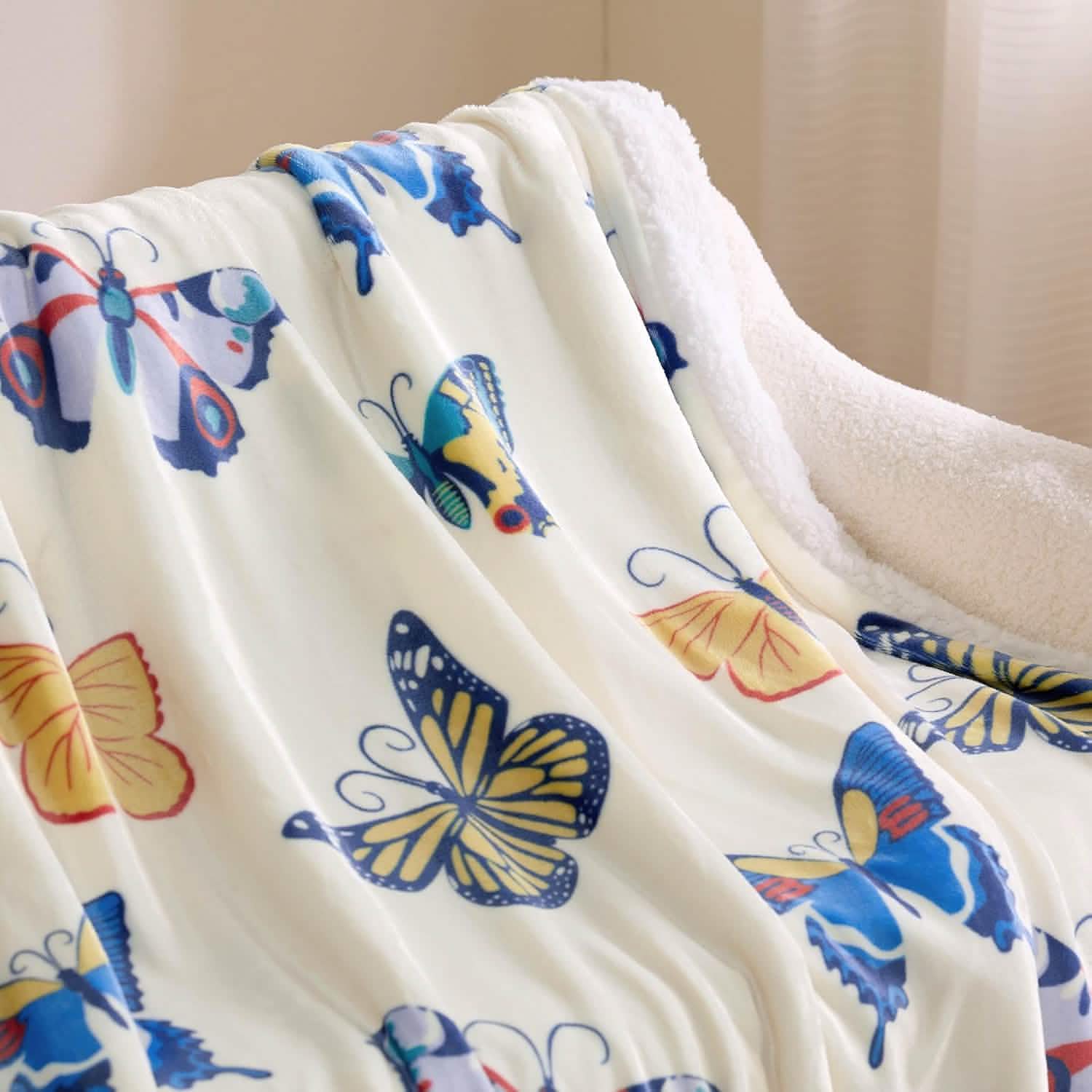 GentleSoft® Printed Throw Sherpa Blanket Butterfly