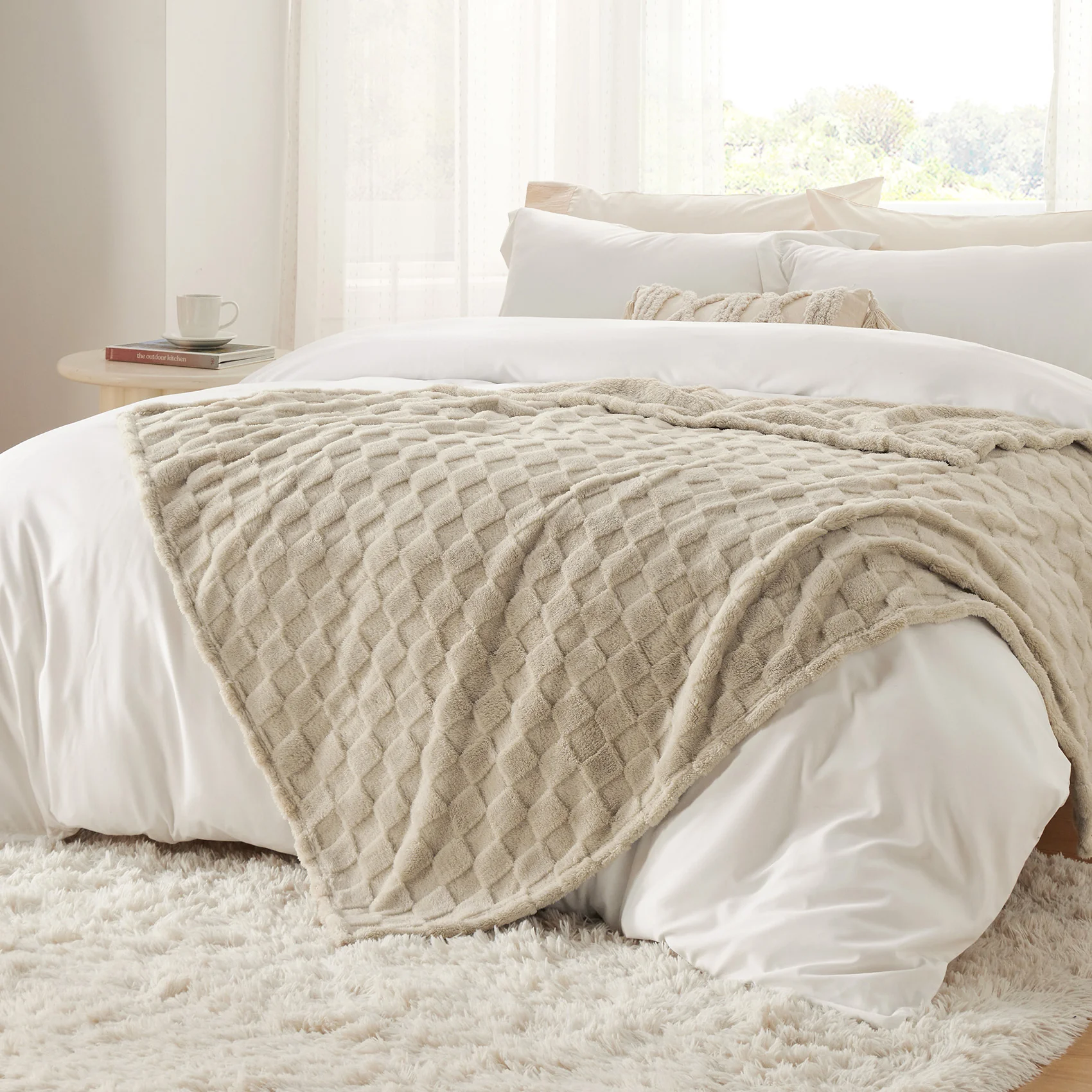 GentleSoft® Jacquard Shaggy Sherpa Blanket