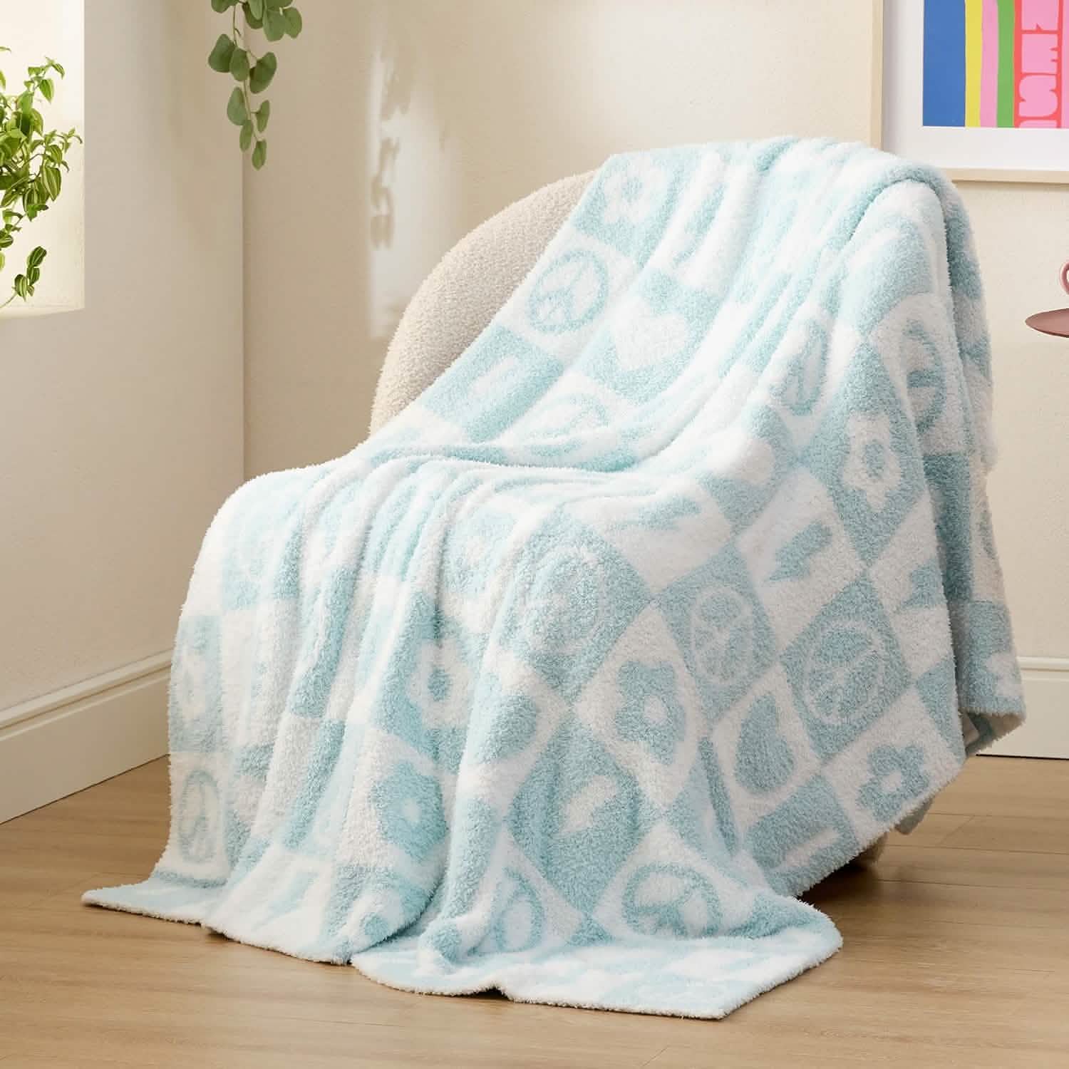 GentleSoft® Print Feather Yarn Throw Blanket