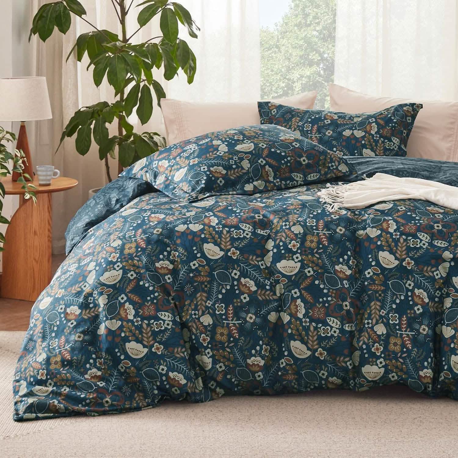 GentleSoft® Reversible Floral Duvet Cover Set