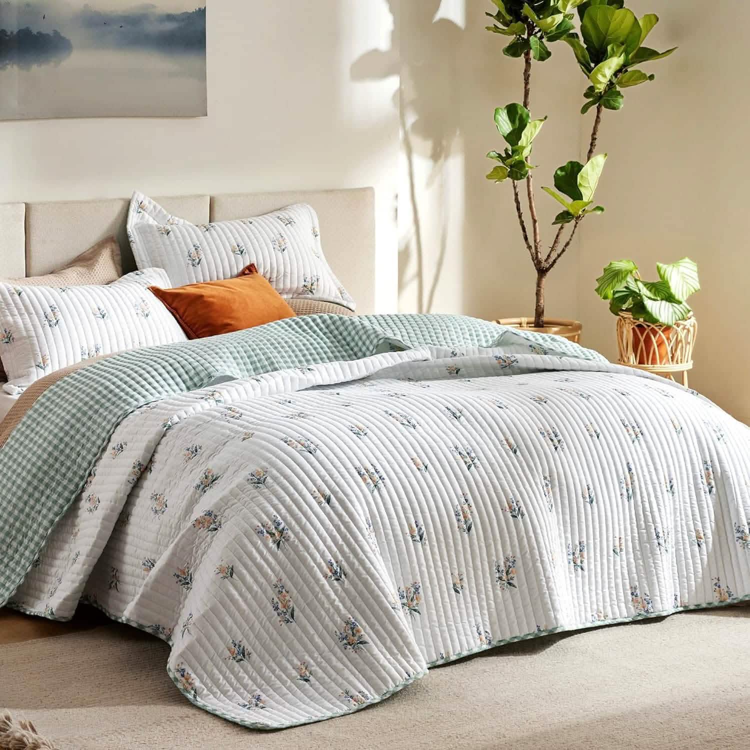 GentleSoft® Botanical Quilt Set