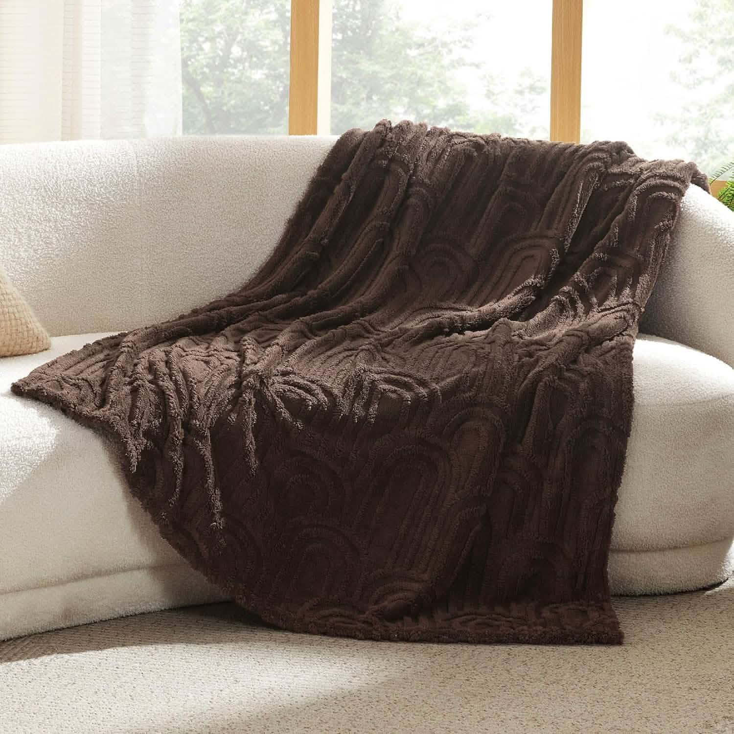 GentleSoft® Arch Shaggy Sherpa Fleece Blanket