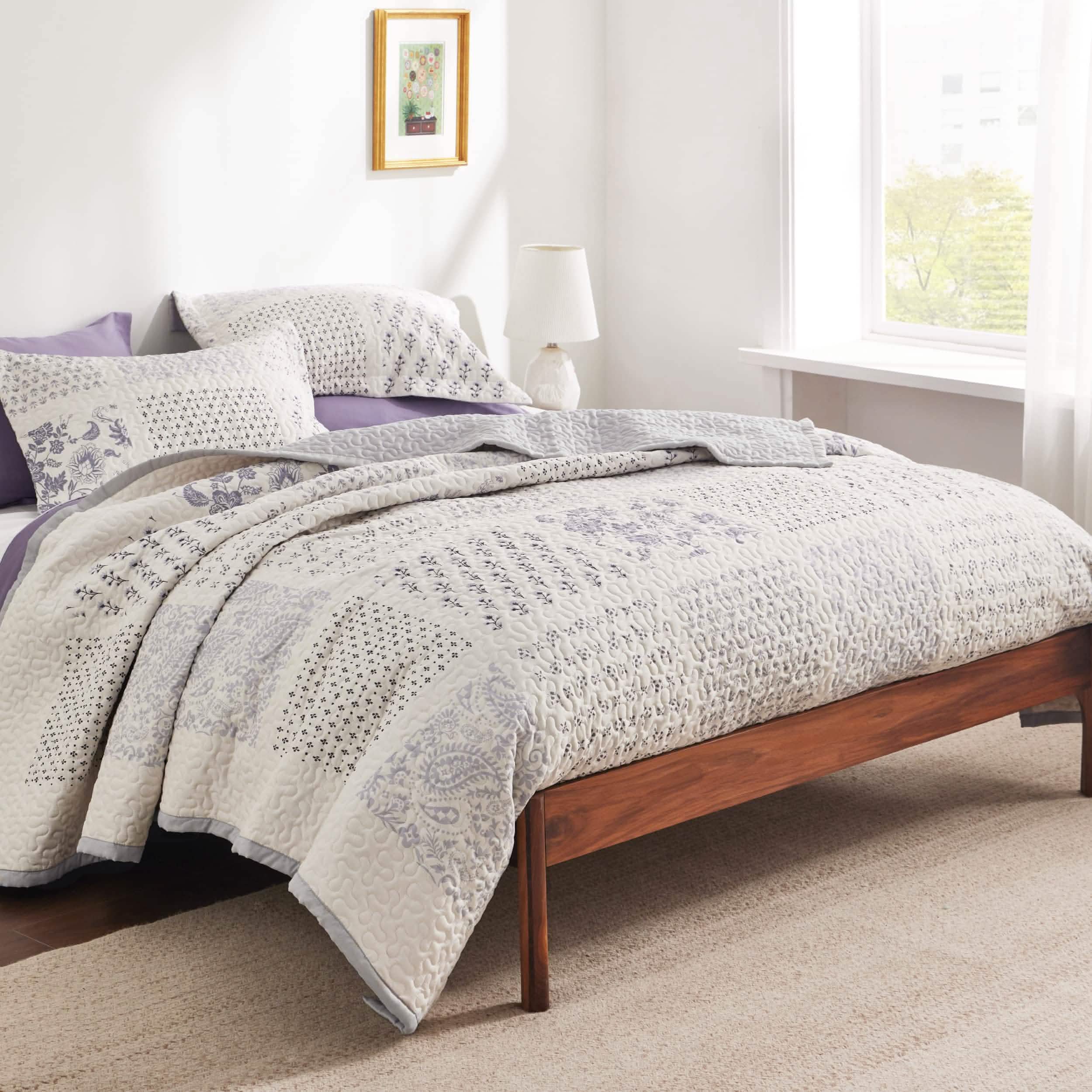 GentleSoft® Botanical Quilt Set