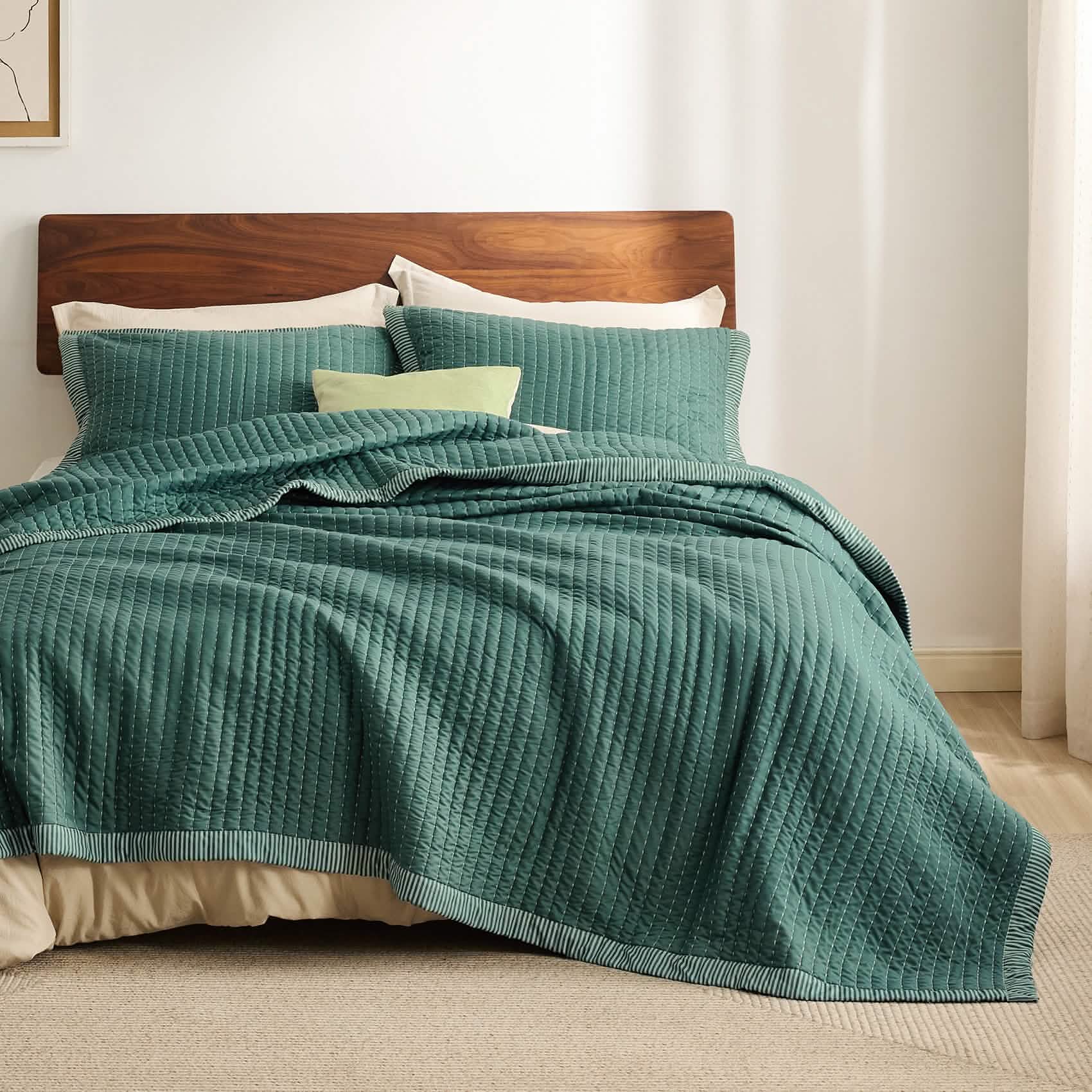 GentleSoft® Corduroy Pattern Quilt Set