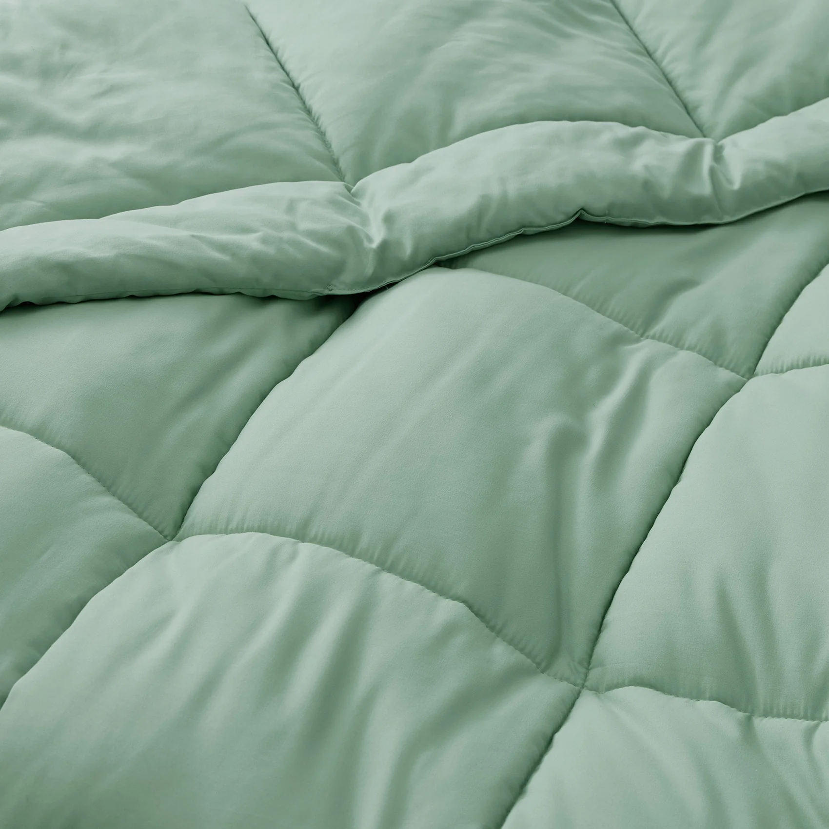 GentleSoft® Down Alternative Comforter