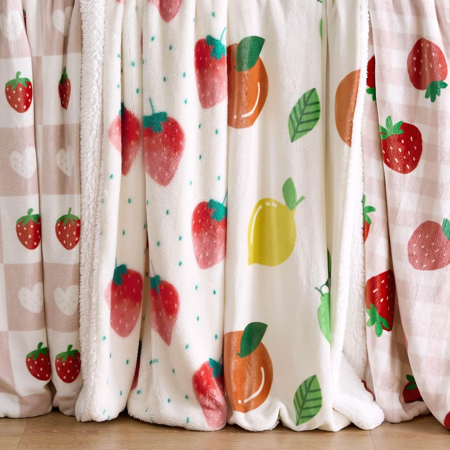 GentleSoft® Printed Throw Sherpa Blanket citrus