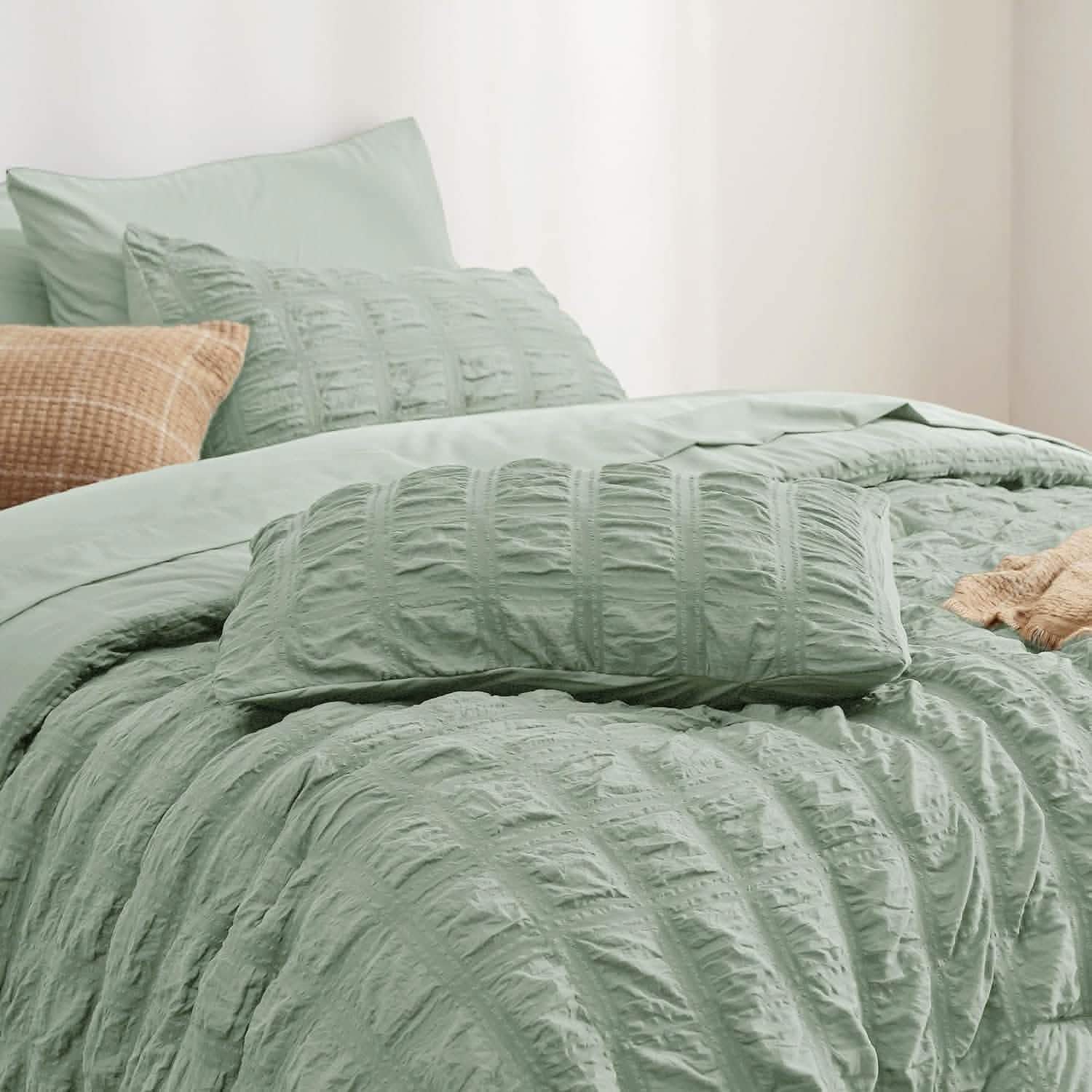 GentleSoft® Seersucker Bed-in-a-Bag