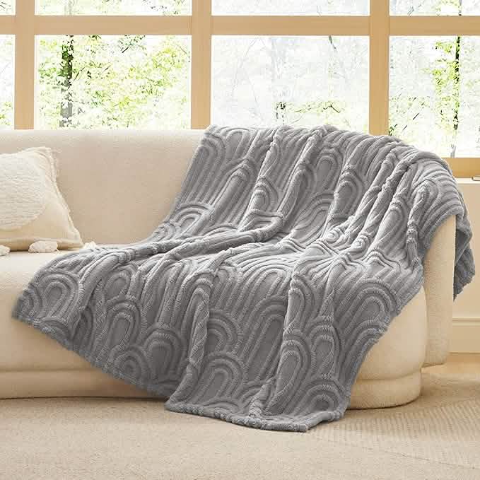 GentleSoft® Arch Shaggy Sherpa Fleece Blanket