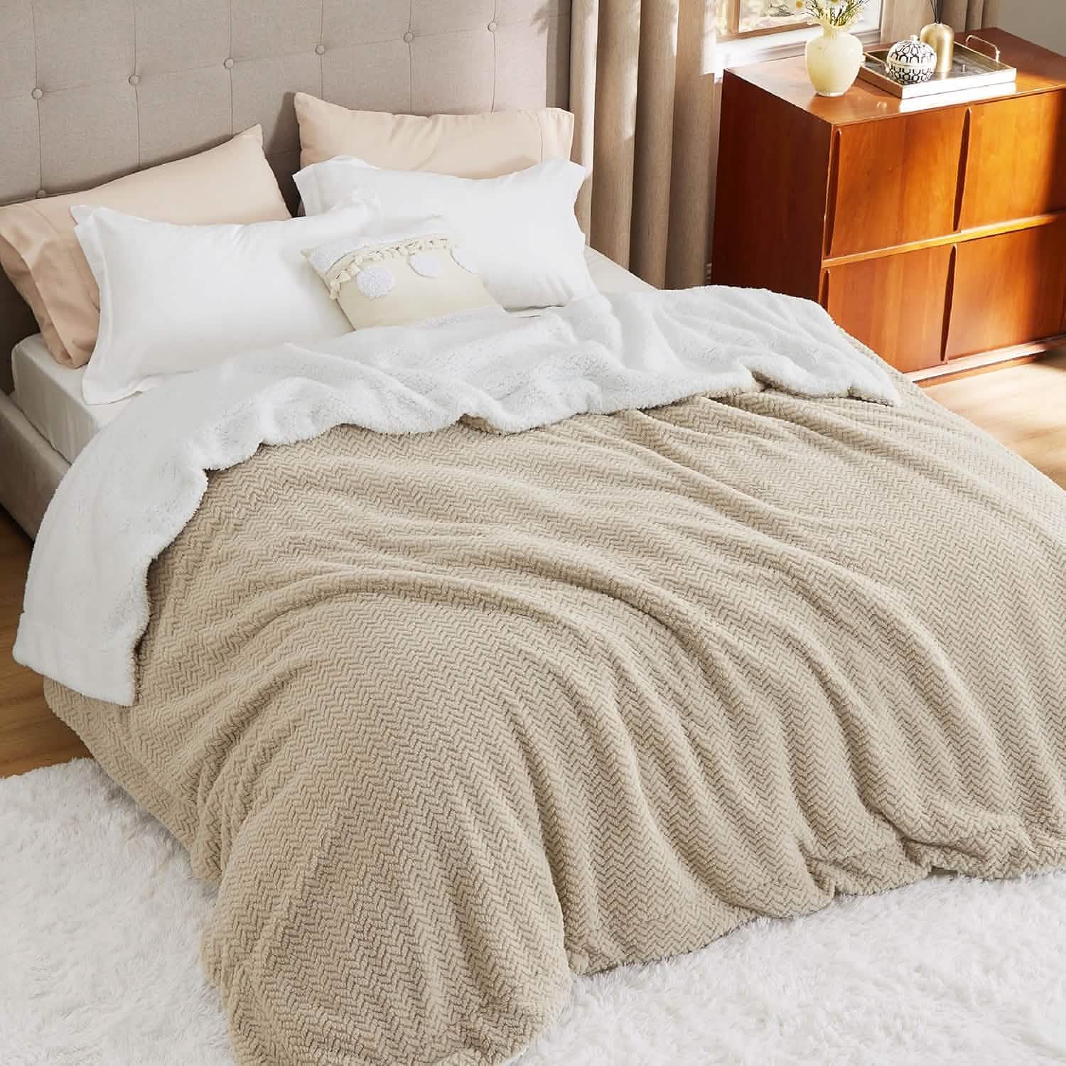 GentleSoft® Chevron Sherpa Fleece Blanket