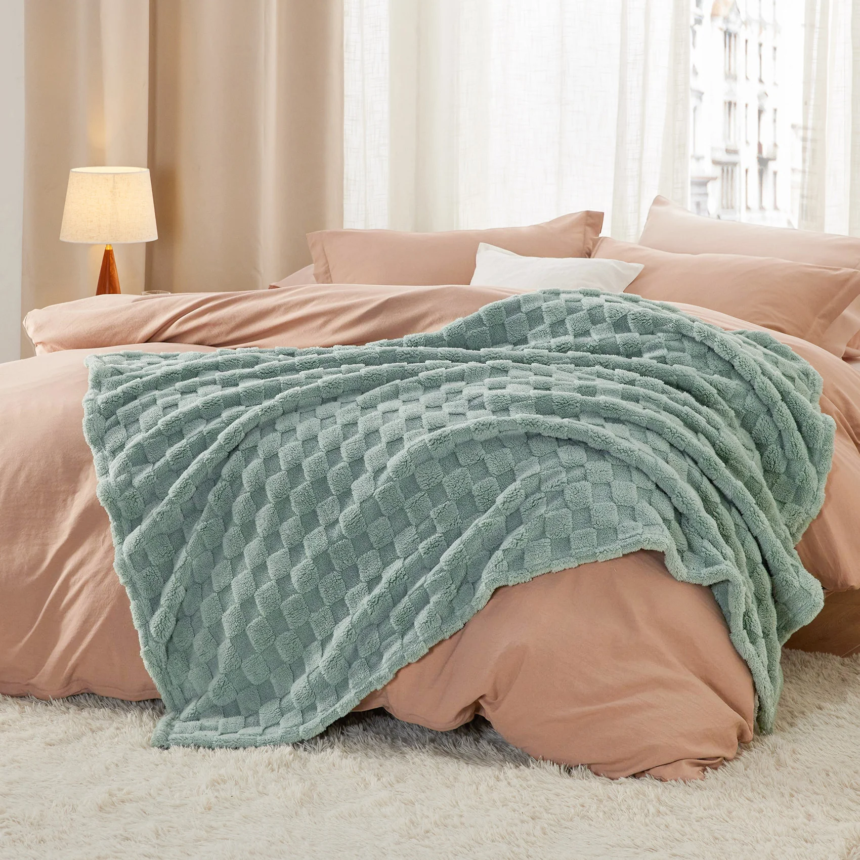 GentleSoft® Jacquard Shaggy Sherpa Blanket