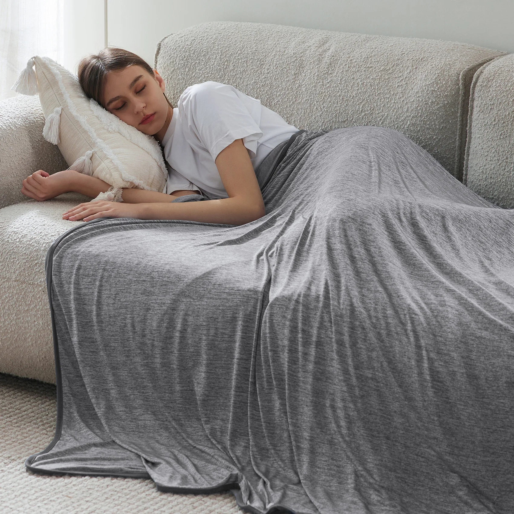 GentleSoft® Reversible Cooling Blanket