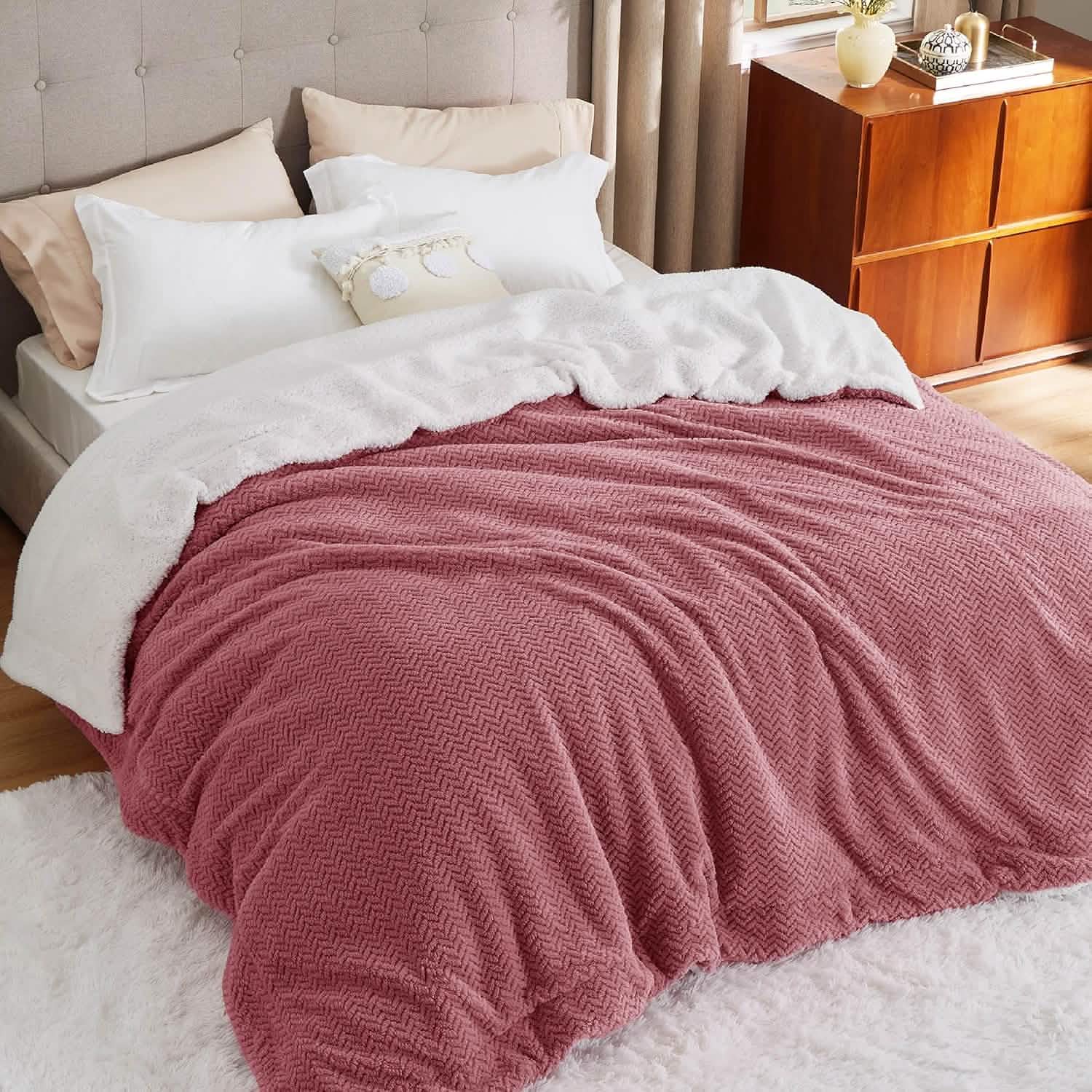 GentleSoft® Chevron Sherpa Fleece Blanket