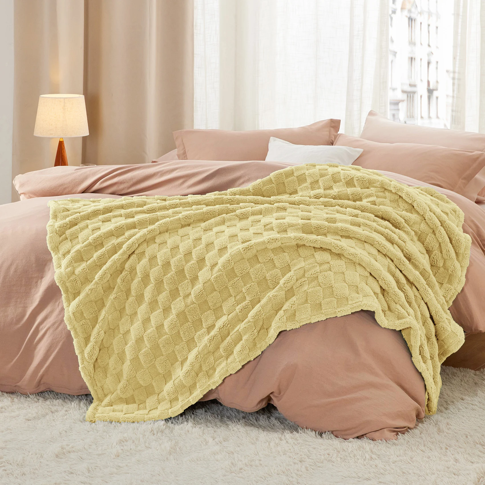 GentleSoft® Jacquard Shaggy Sherpa Blanket