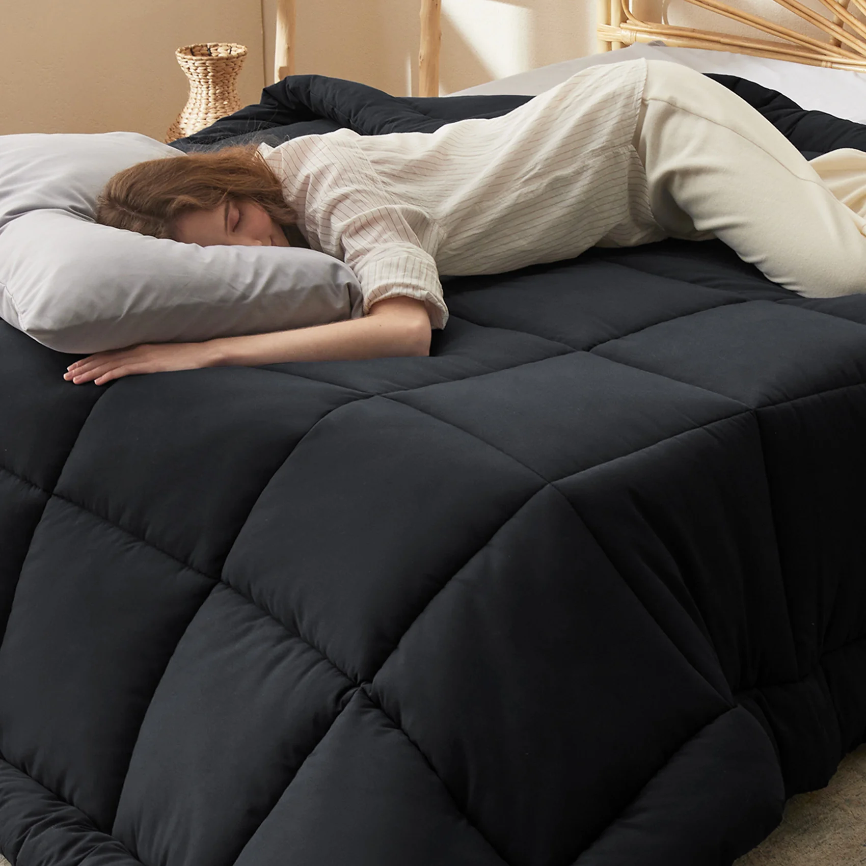 GentleSoft® Down Alternative Comforter