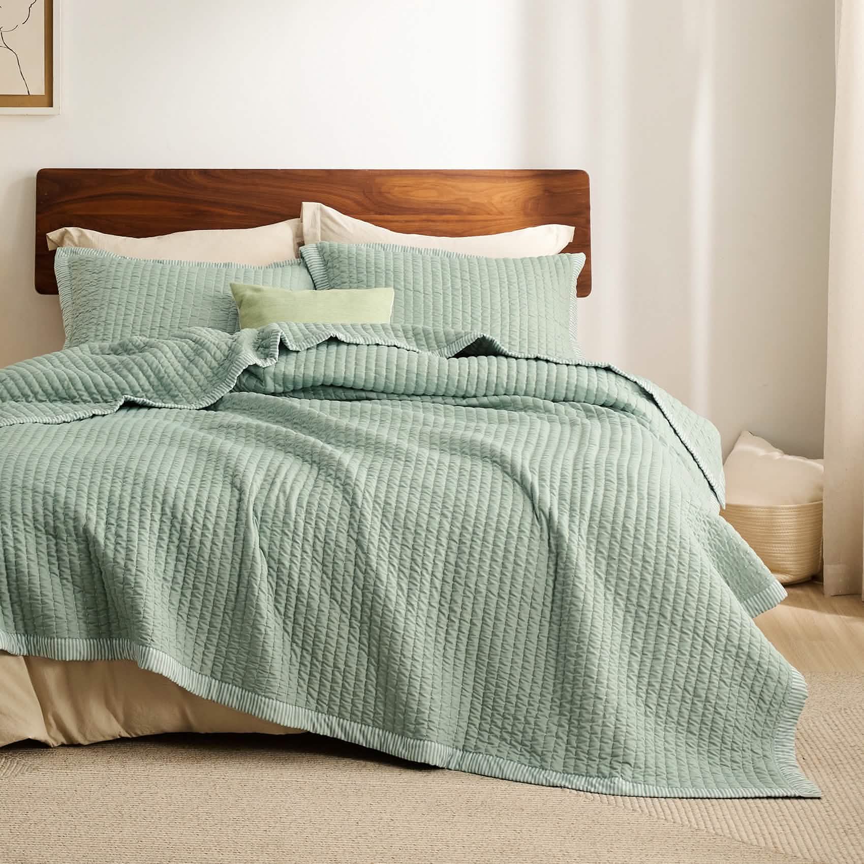 GentleSoft® Corduroy Pattern Quilt Set