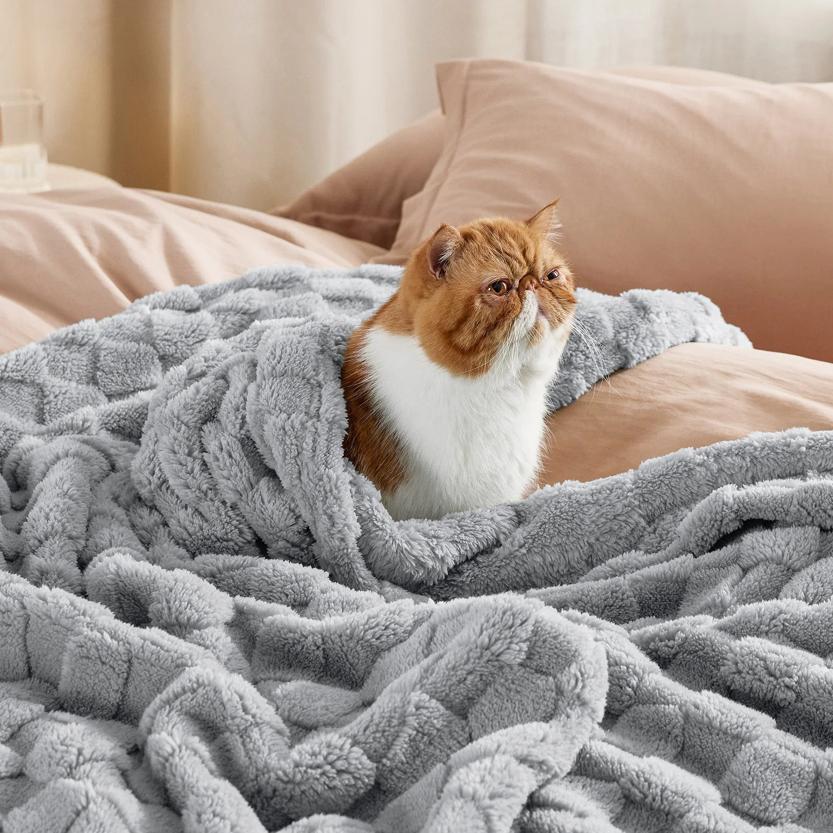 GentleSoft® Jacquard Shaggy Sherpa Blanket
