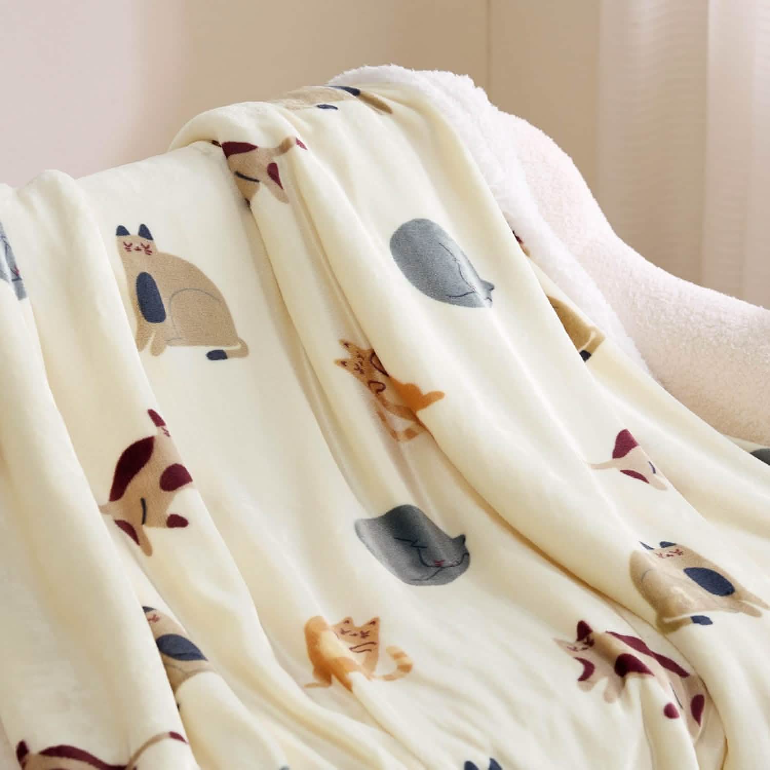 GentleSoft® Printed Throw Sherpa Blanket Print-cat