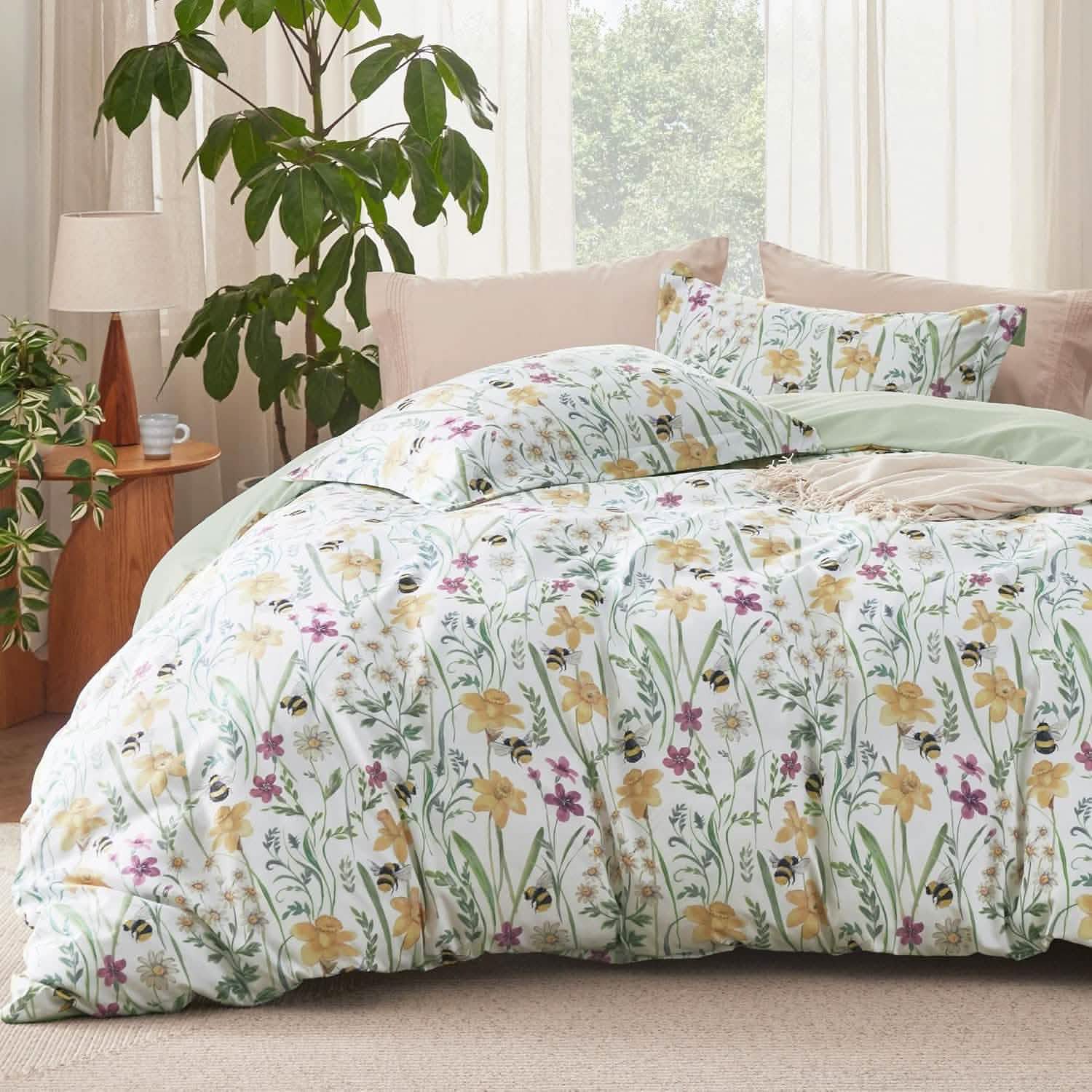 GentleSoft® Reversible Duvet Cover Set
