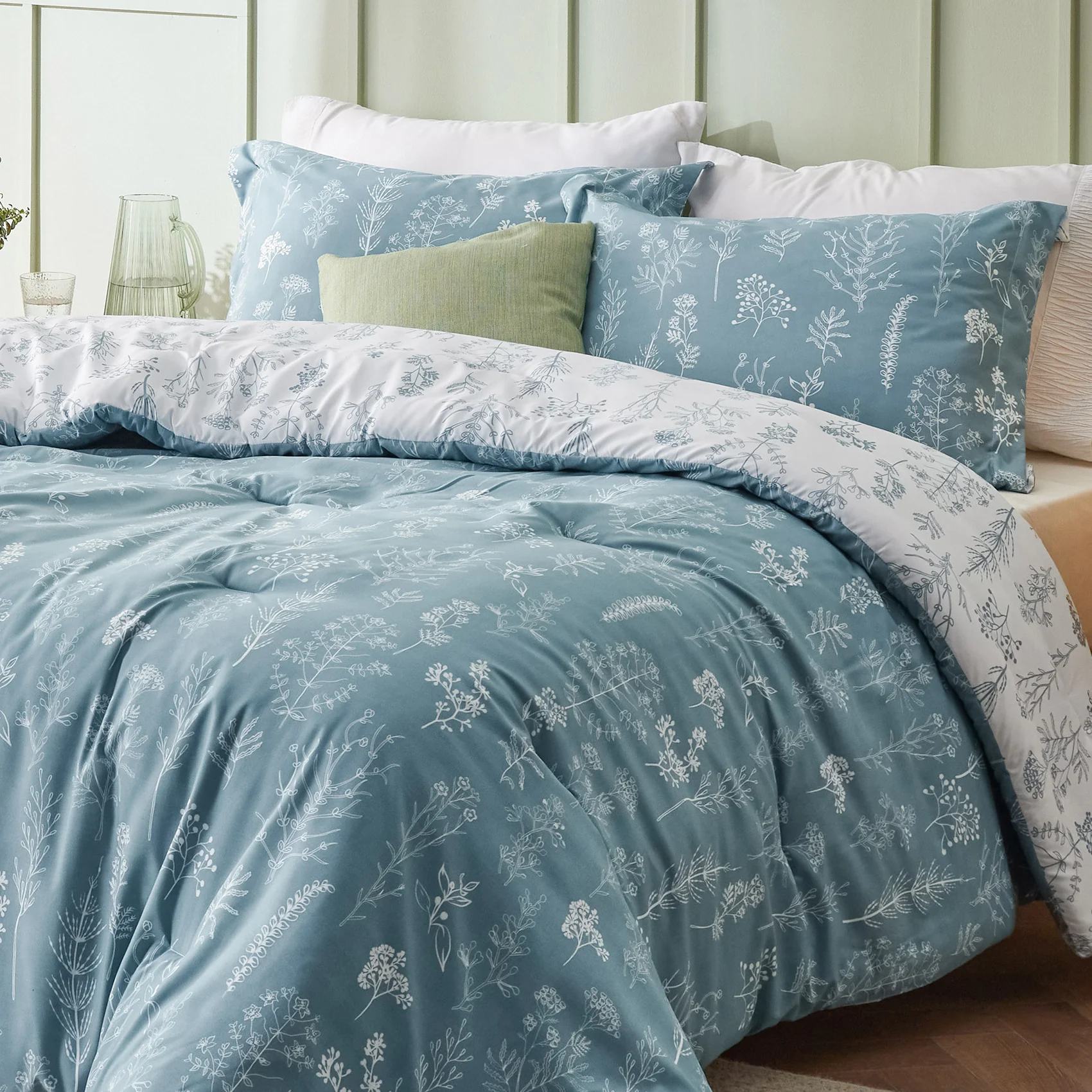 GentleSoft® Reversible Floral Print Duvet Cover Set