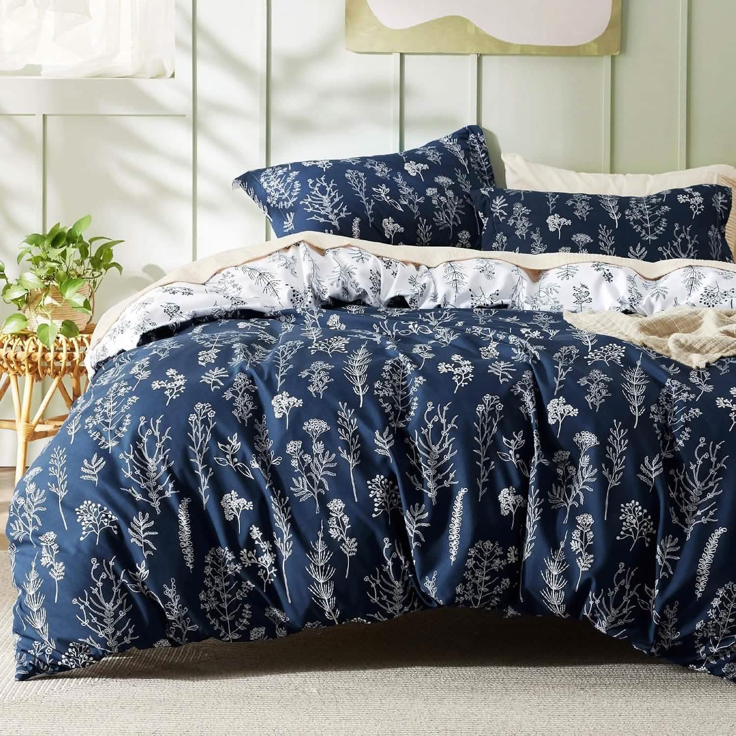 GentleSoft® Reversible Floral Print Duvet Cover Set