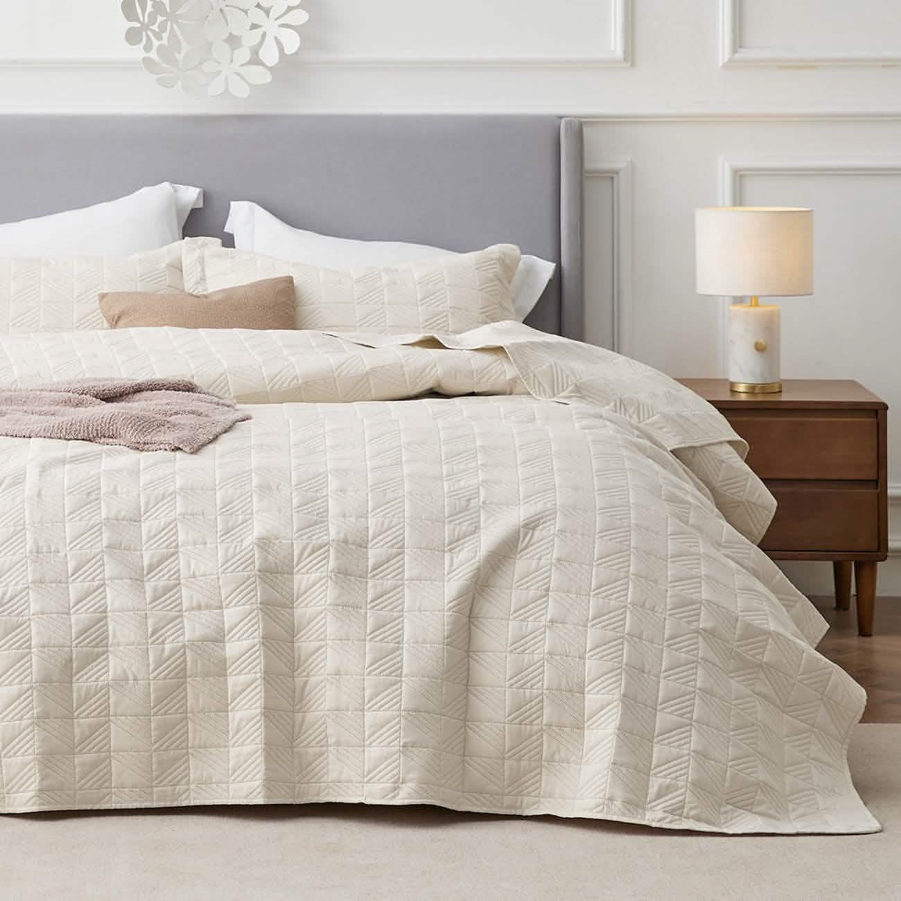 GentleSoft® Geometric Soft Ultrasonic Quilt Set